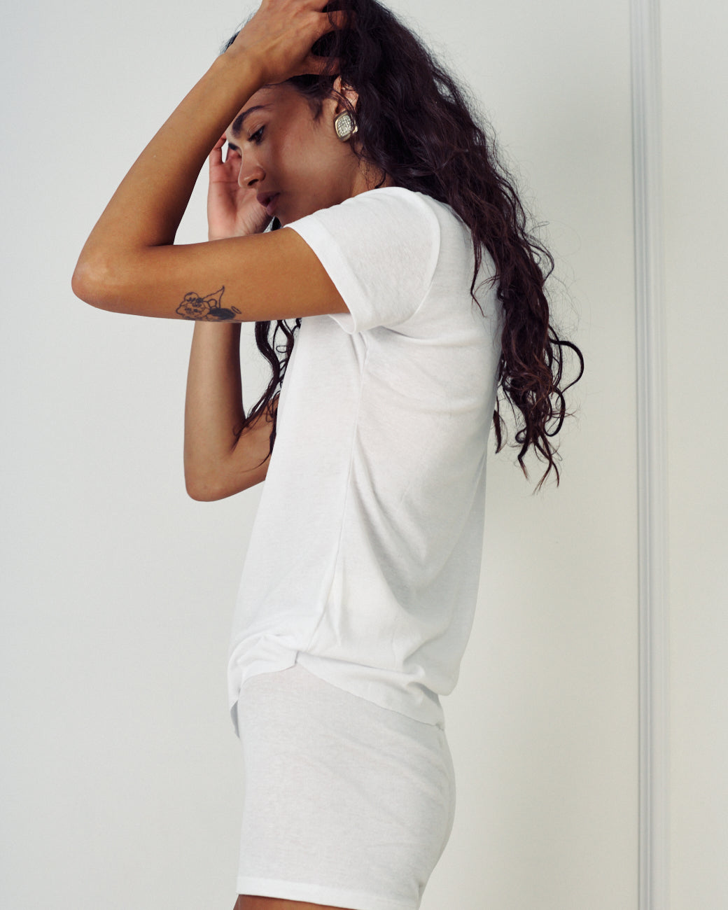 JULIE TEE WHITE