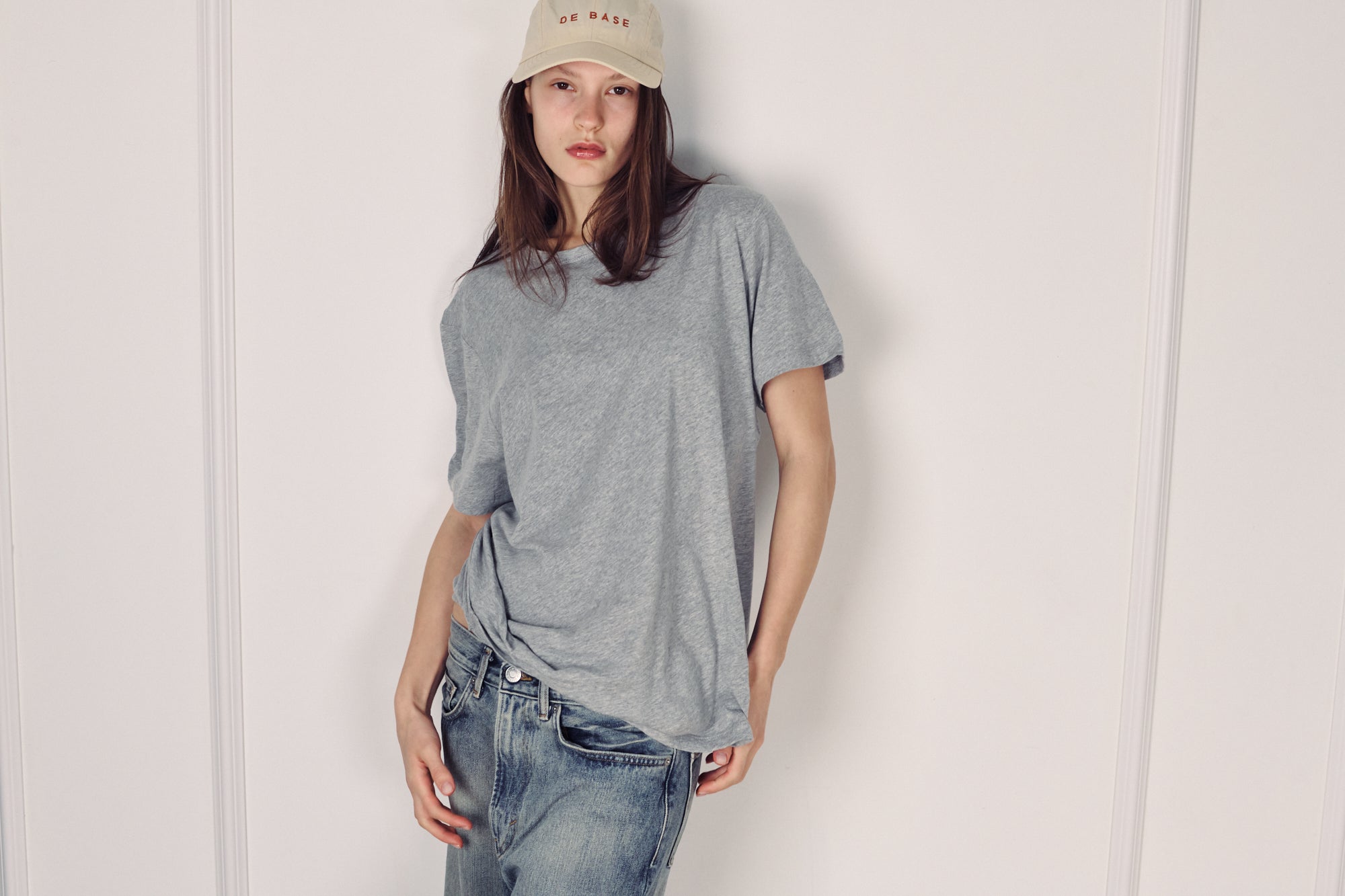 BEN UNISEX TEE AMERICAN GREY