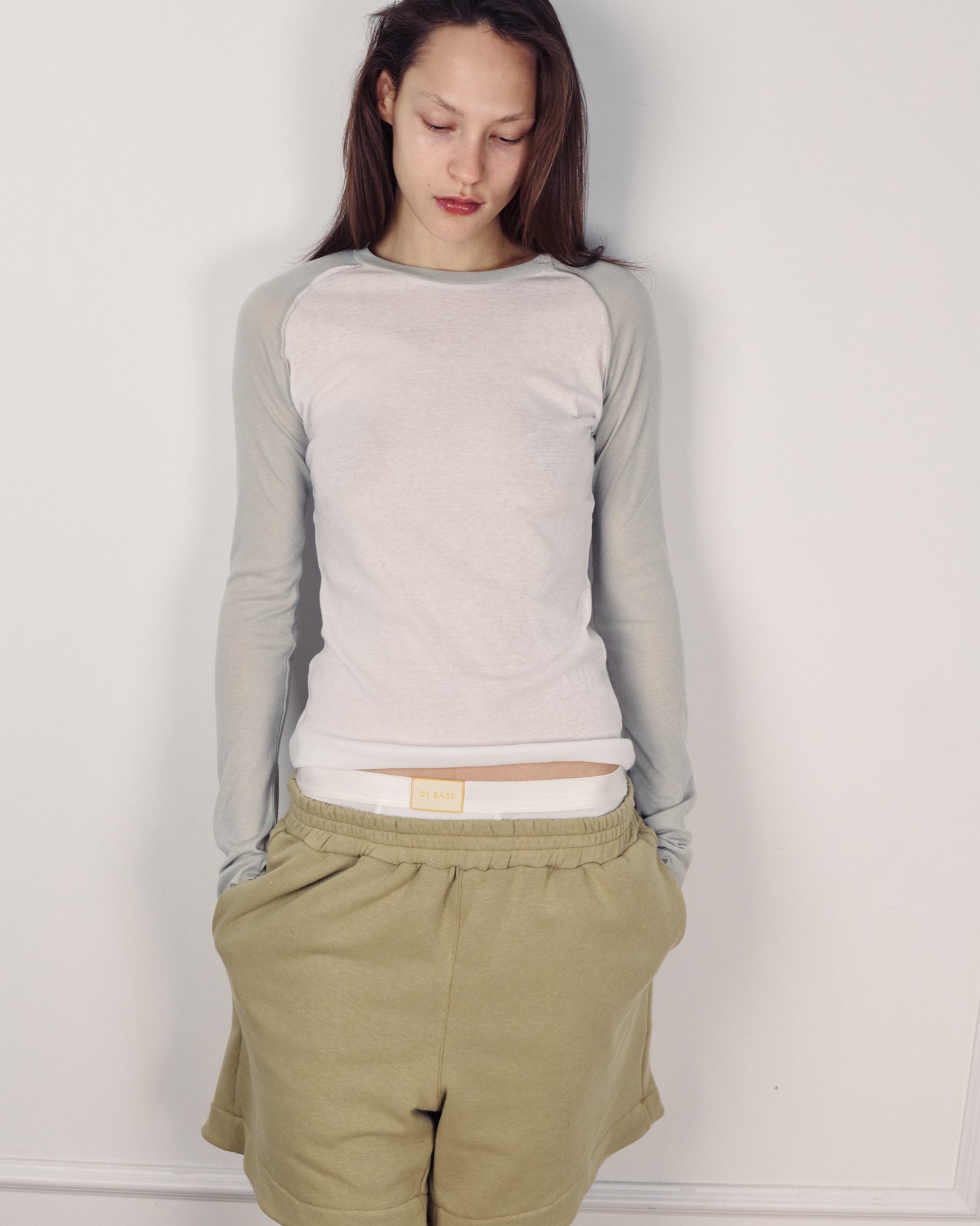 LIONA TEE WHITE & STONE