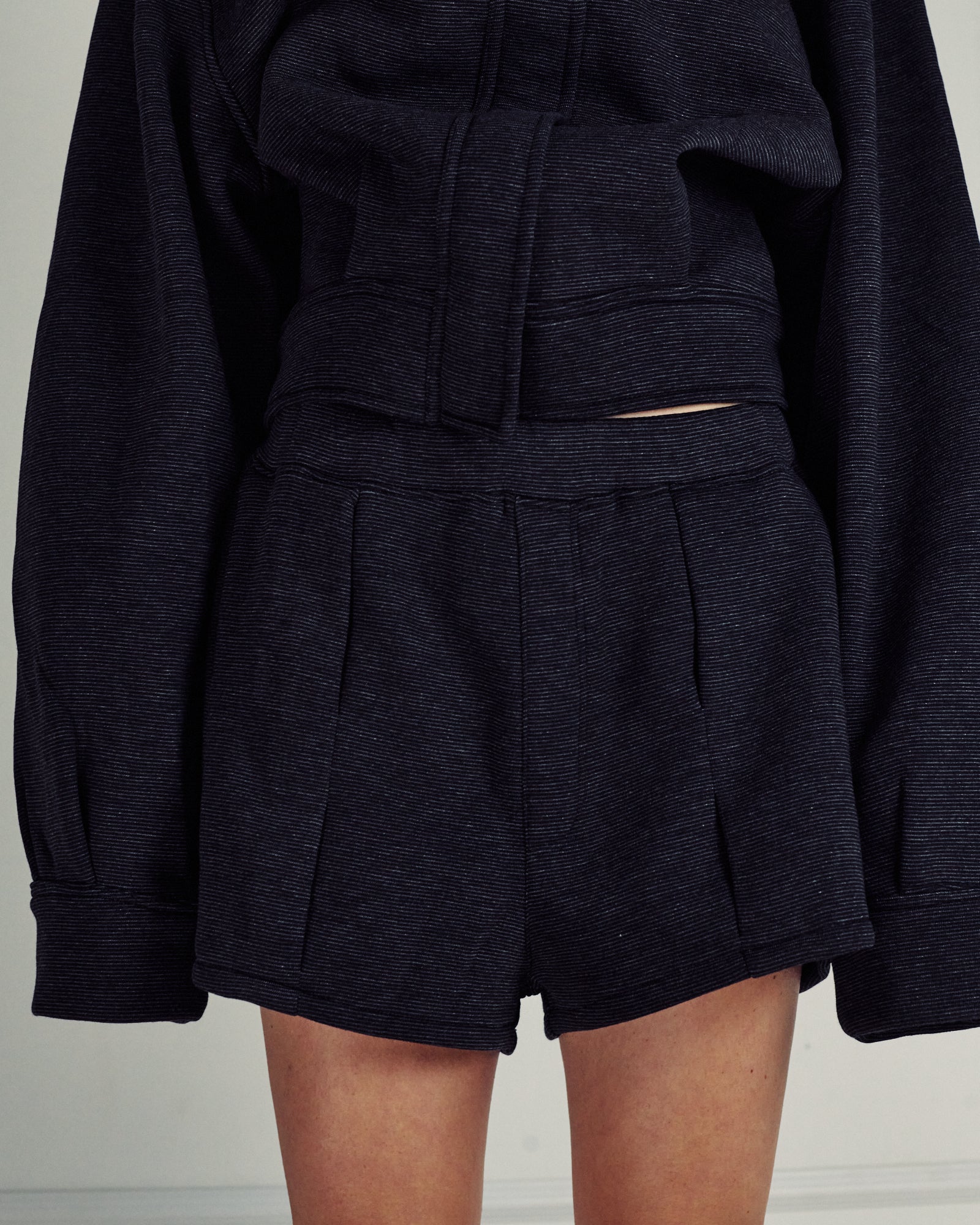 LOTTA BLACK STRIPES PANTS