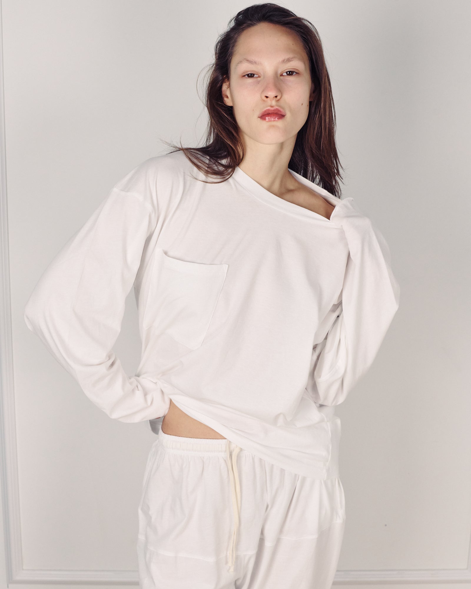 ALICE WHITE LONG SLEEVES