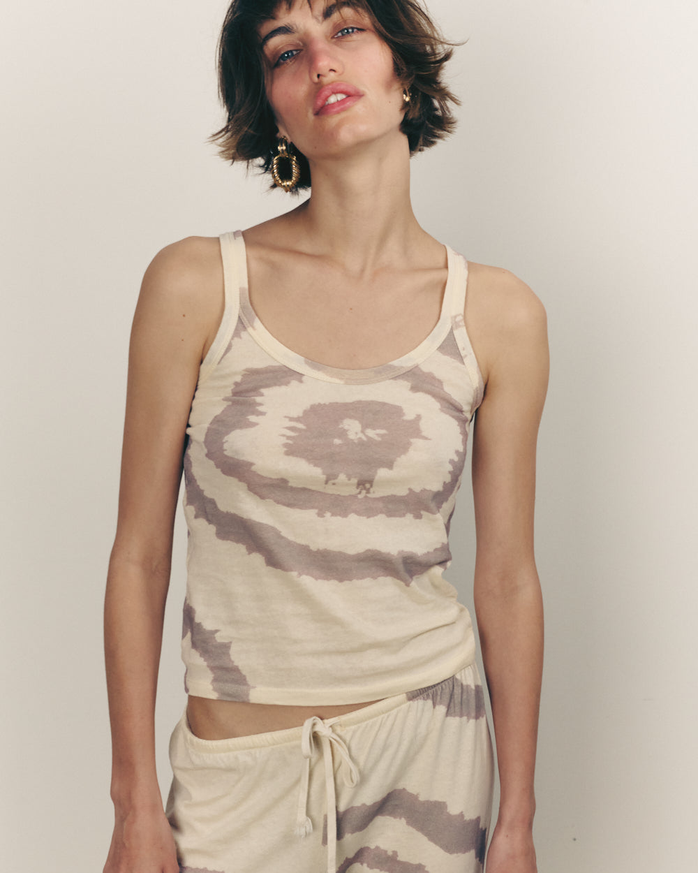 SOFIA TIE DYE BUTTER WITH MOKA TANK