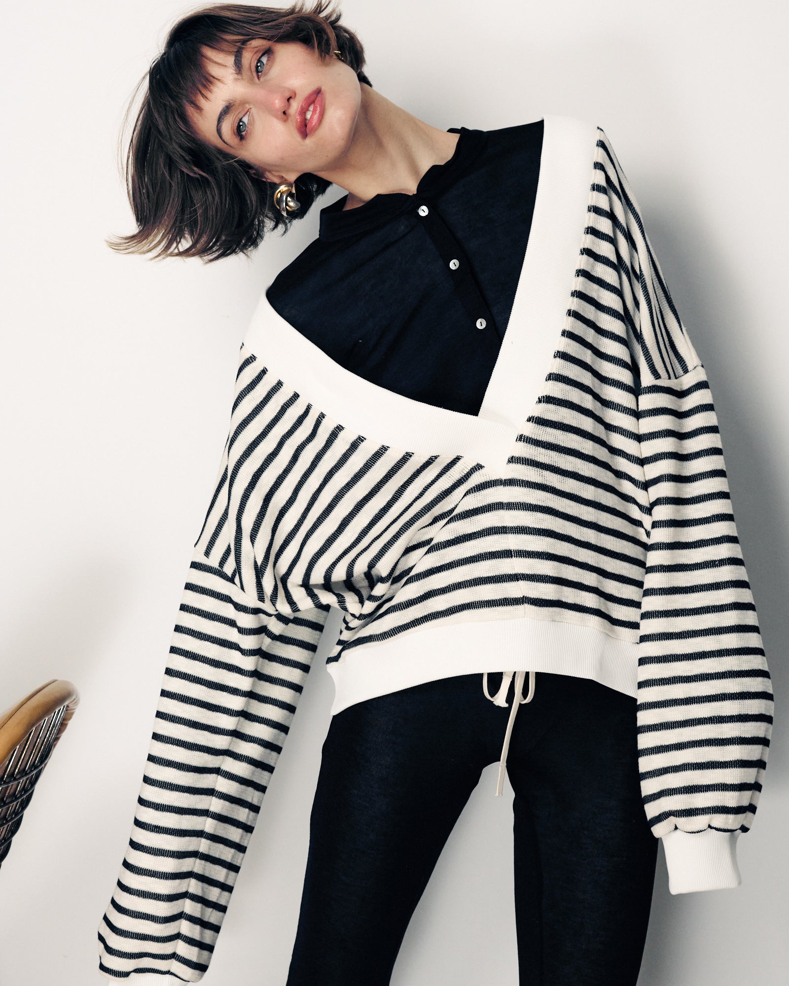 GUY BLACK SWEATSHIRT