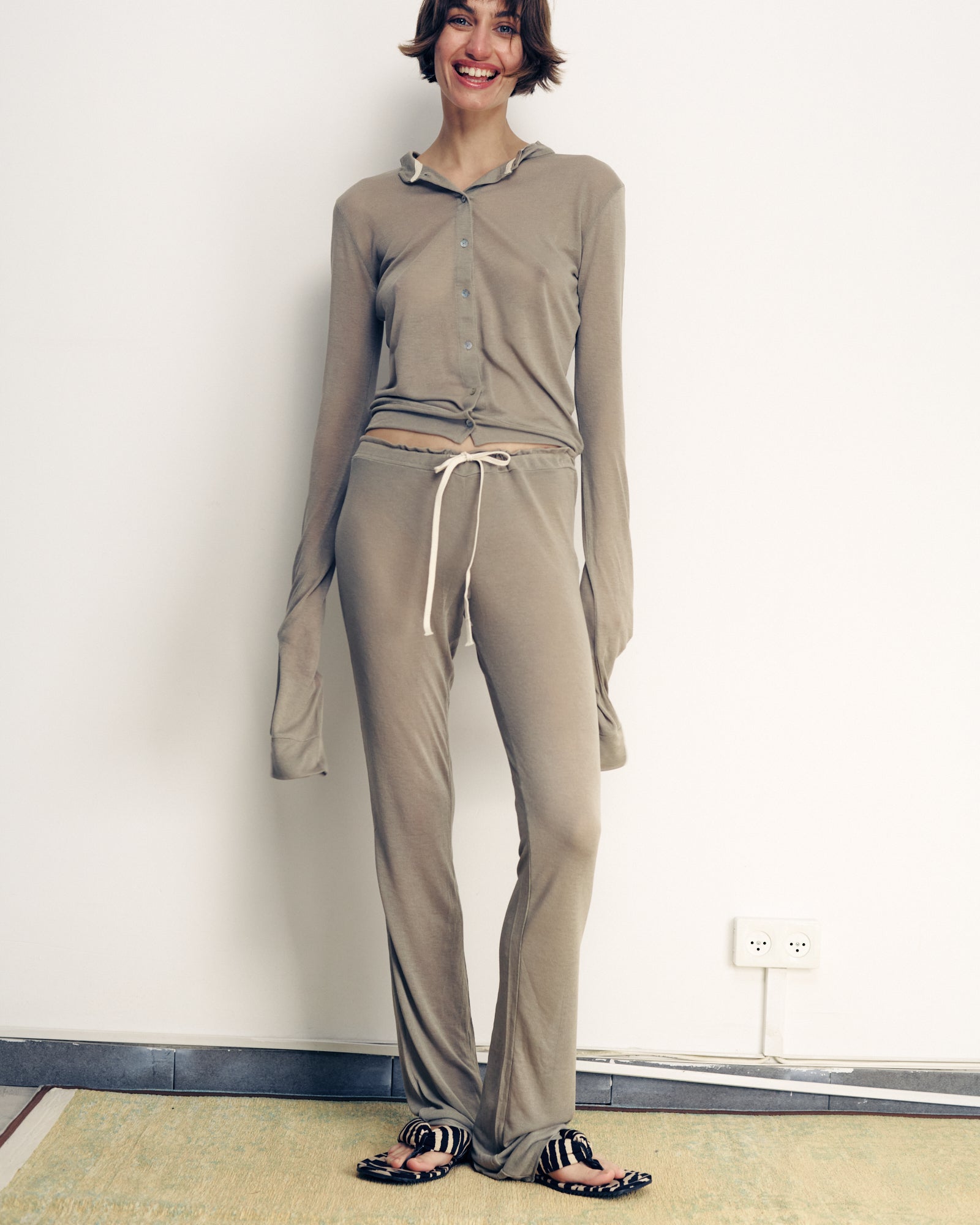 CLAIR TAUPE CARDIGAN