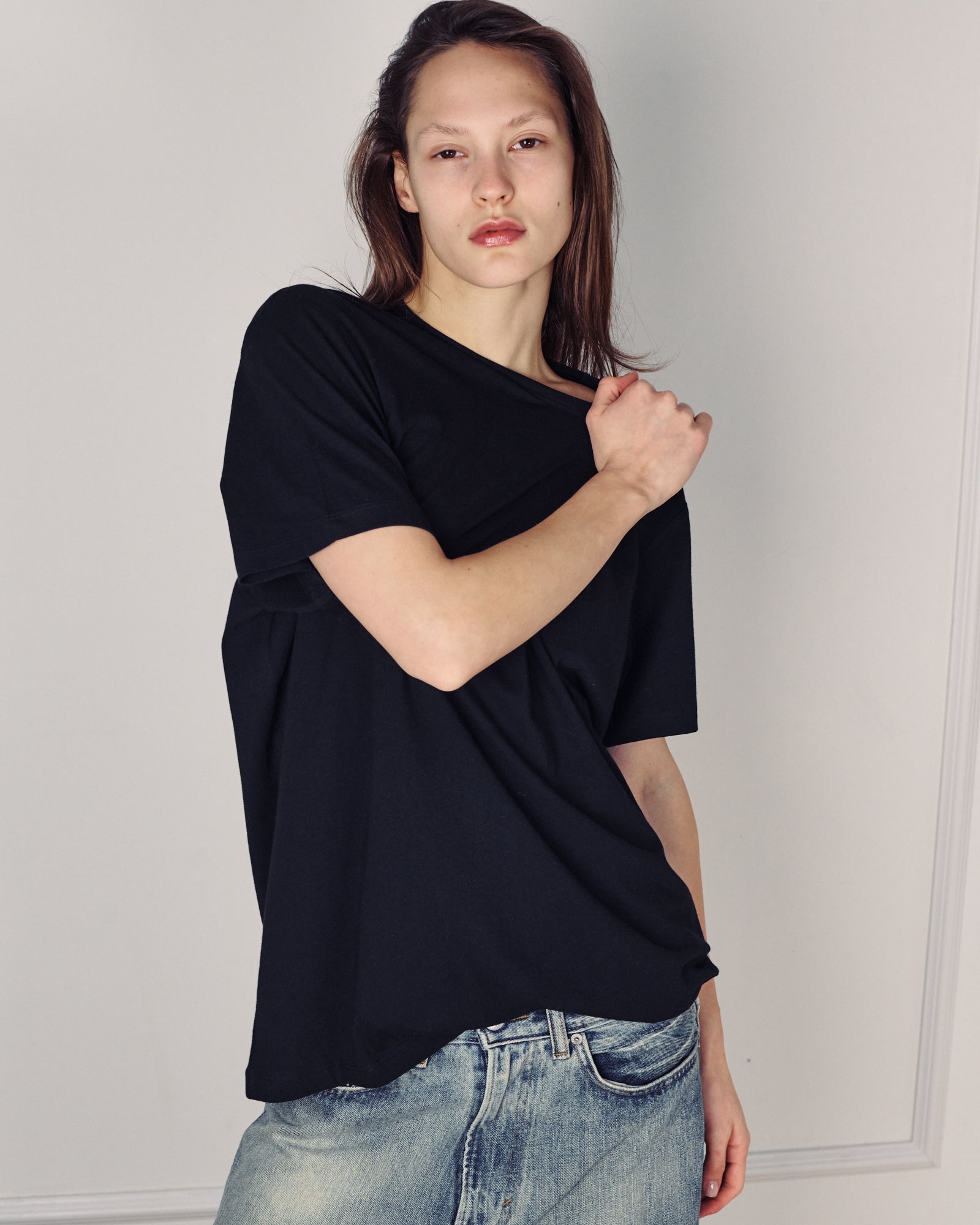 BEN UNISEX TEE BLACK