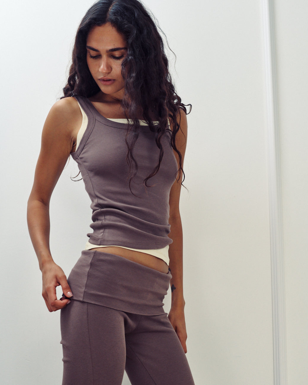 LUNA TANK SMOKY BROWN