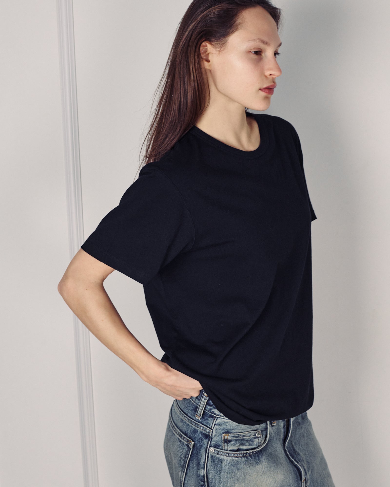 BEN UNISEX TEE BLACK