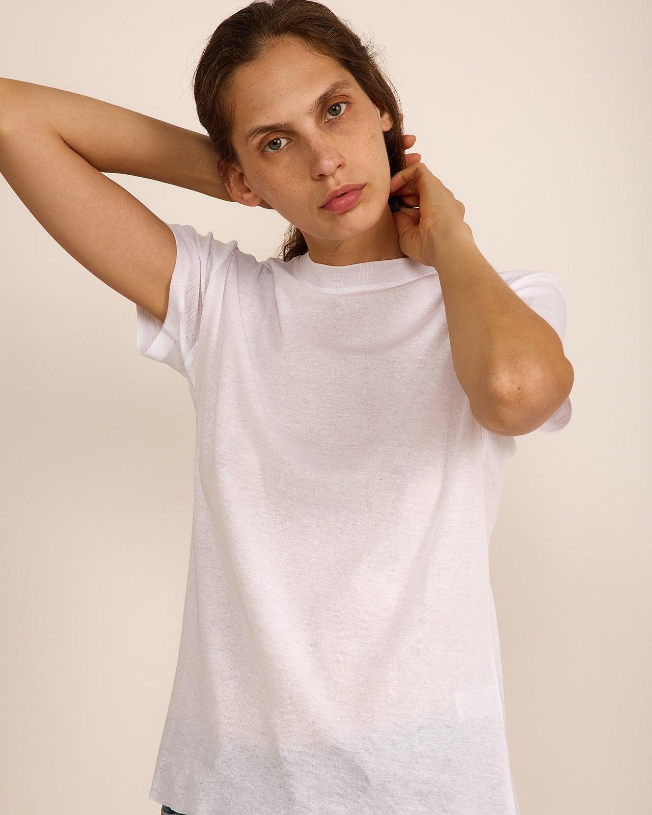 JULIE TEE WHITE