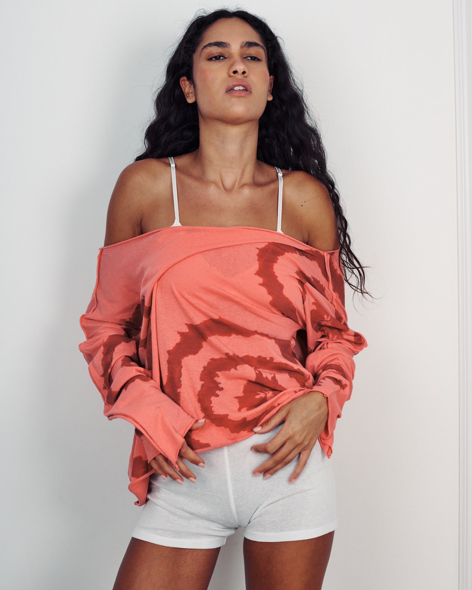 JACKSON PINK WITH RED OVER SIZE SHIRT