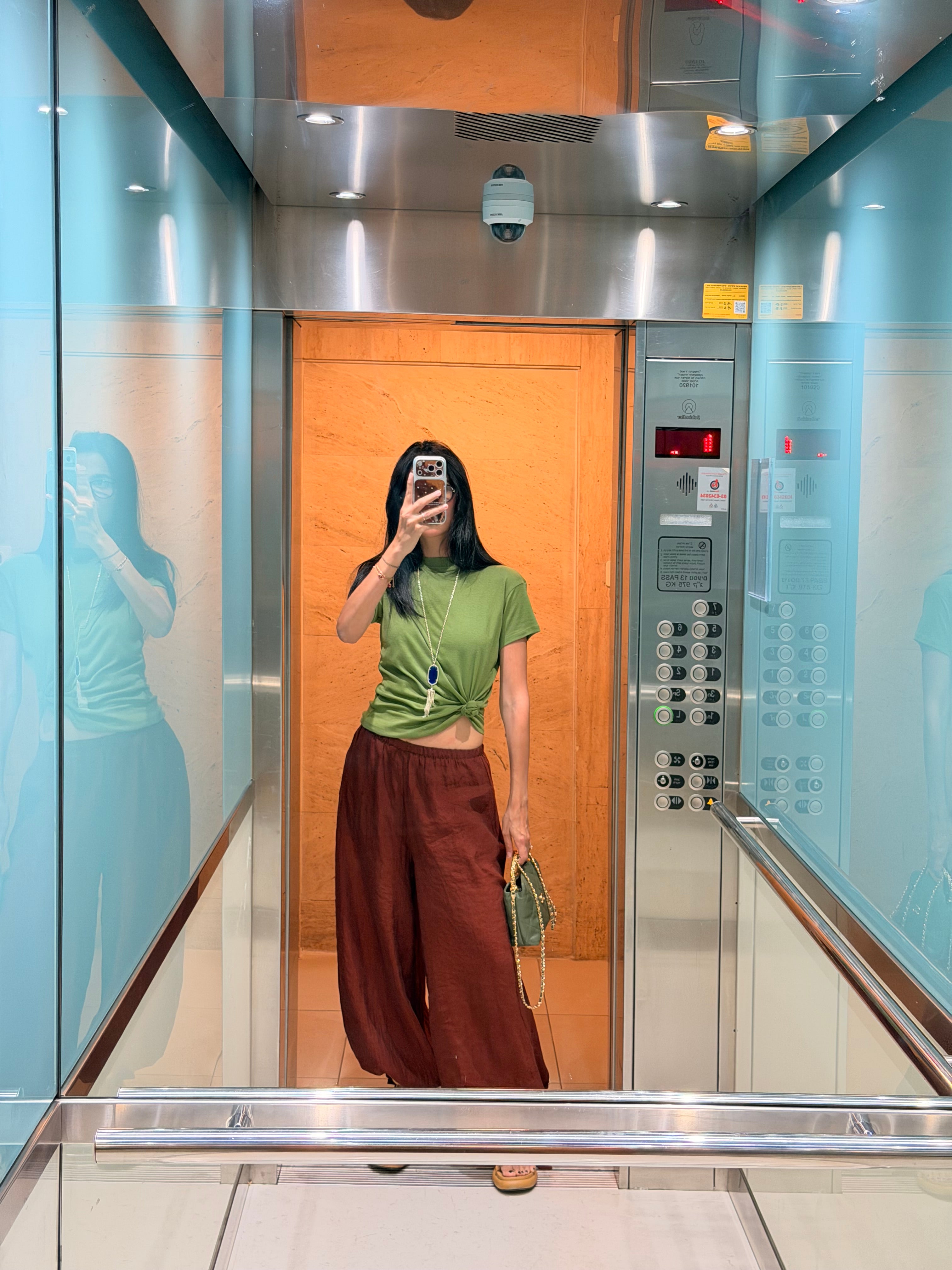 JULIE TEE OLIVE