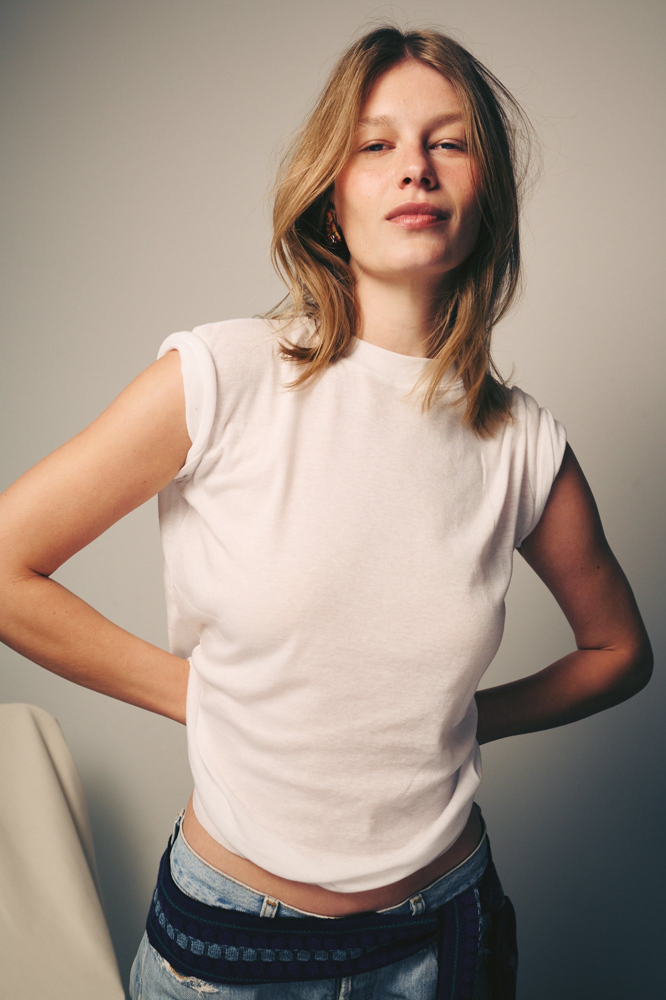 JULIE TEE WHITE