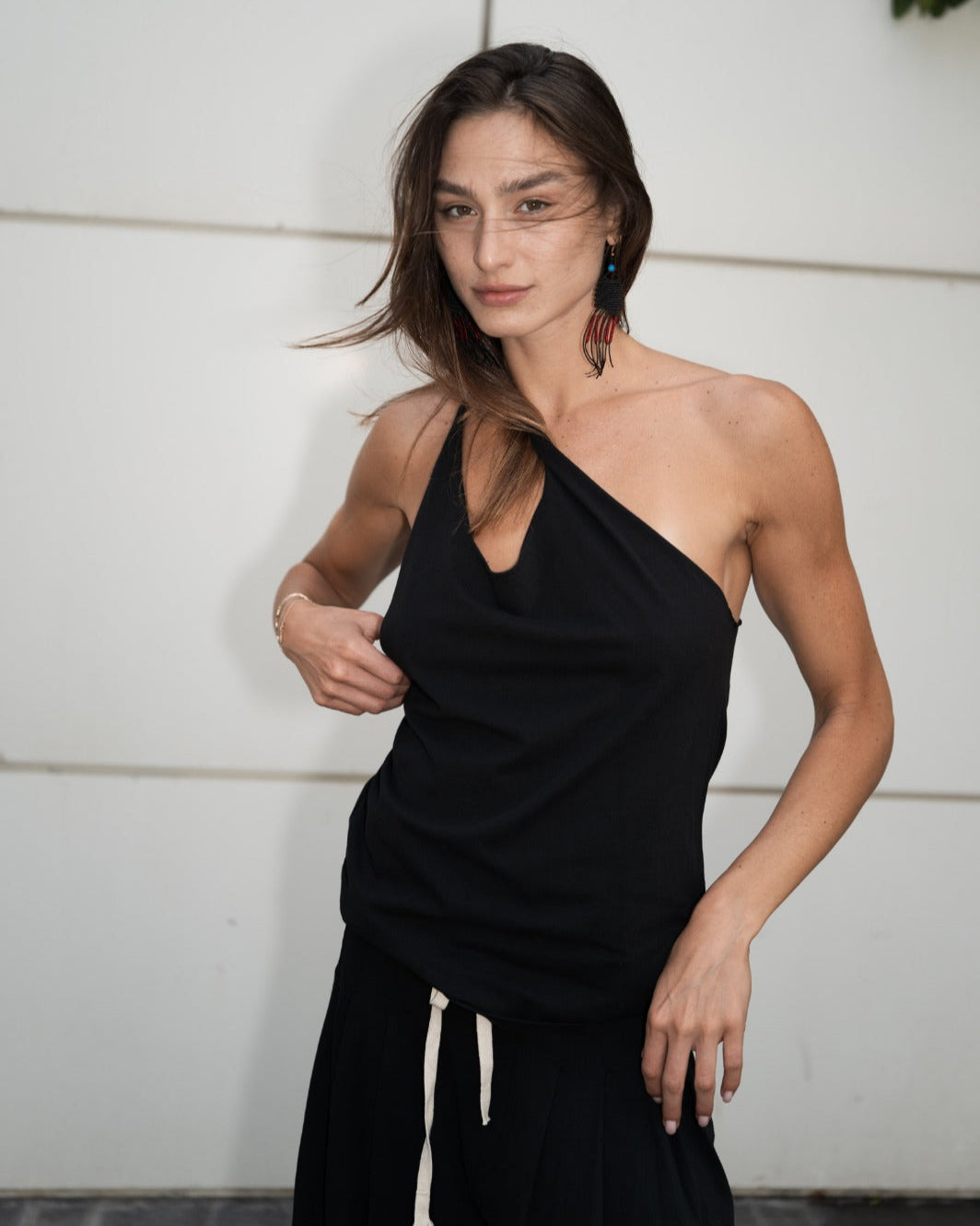 ELENORE EASY BLACK TANK