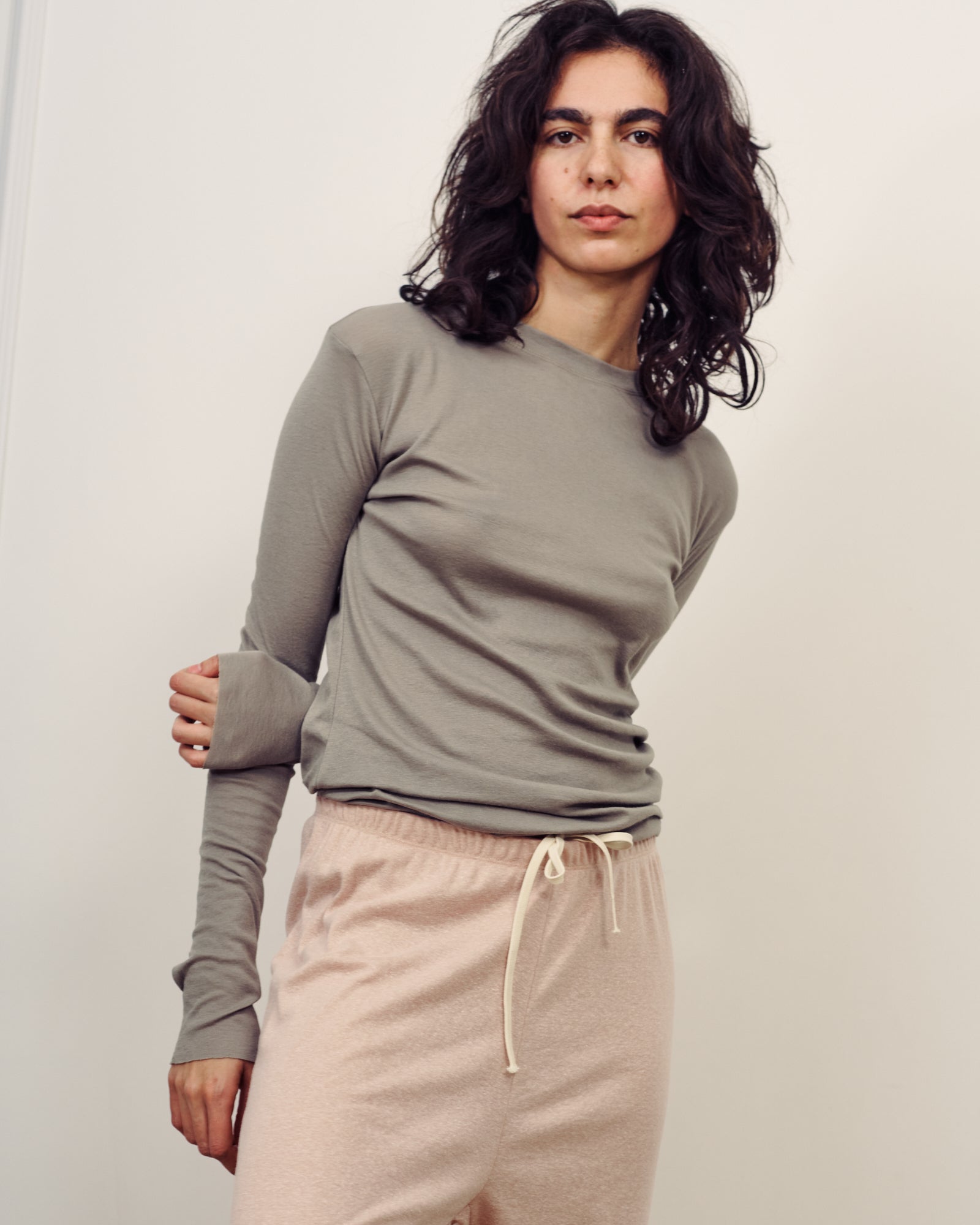 MILA CHELSEA GREY TEE