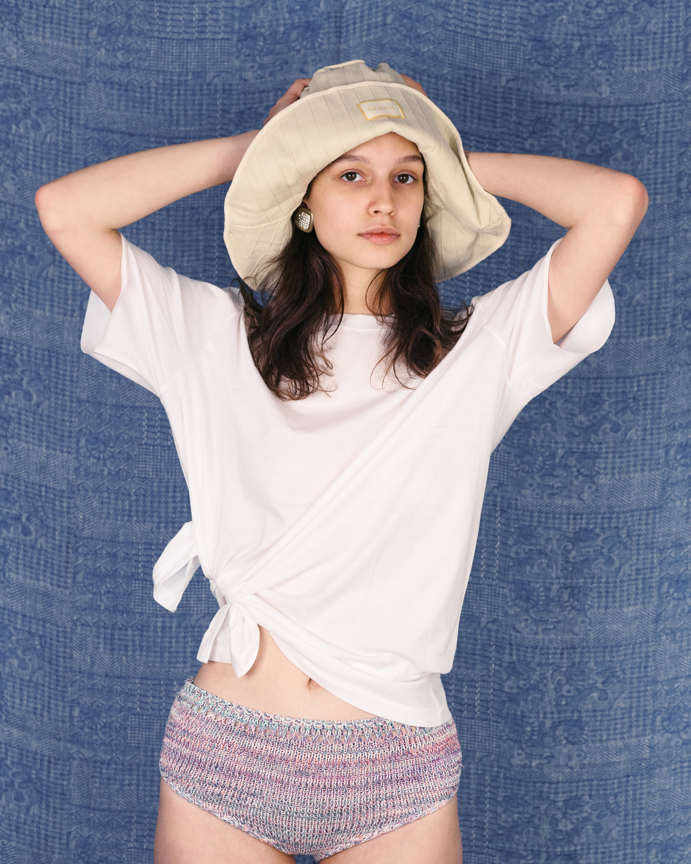 ANNIE TEE WHITE