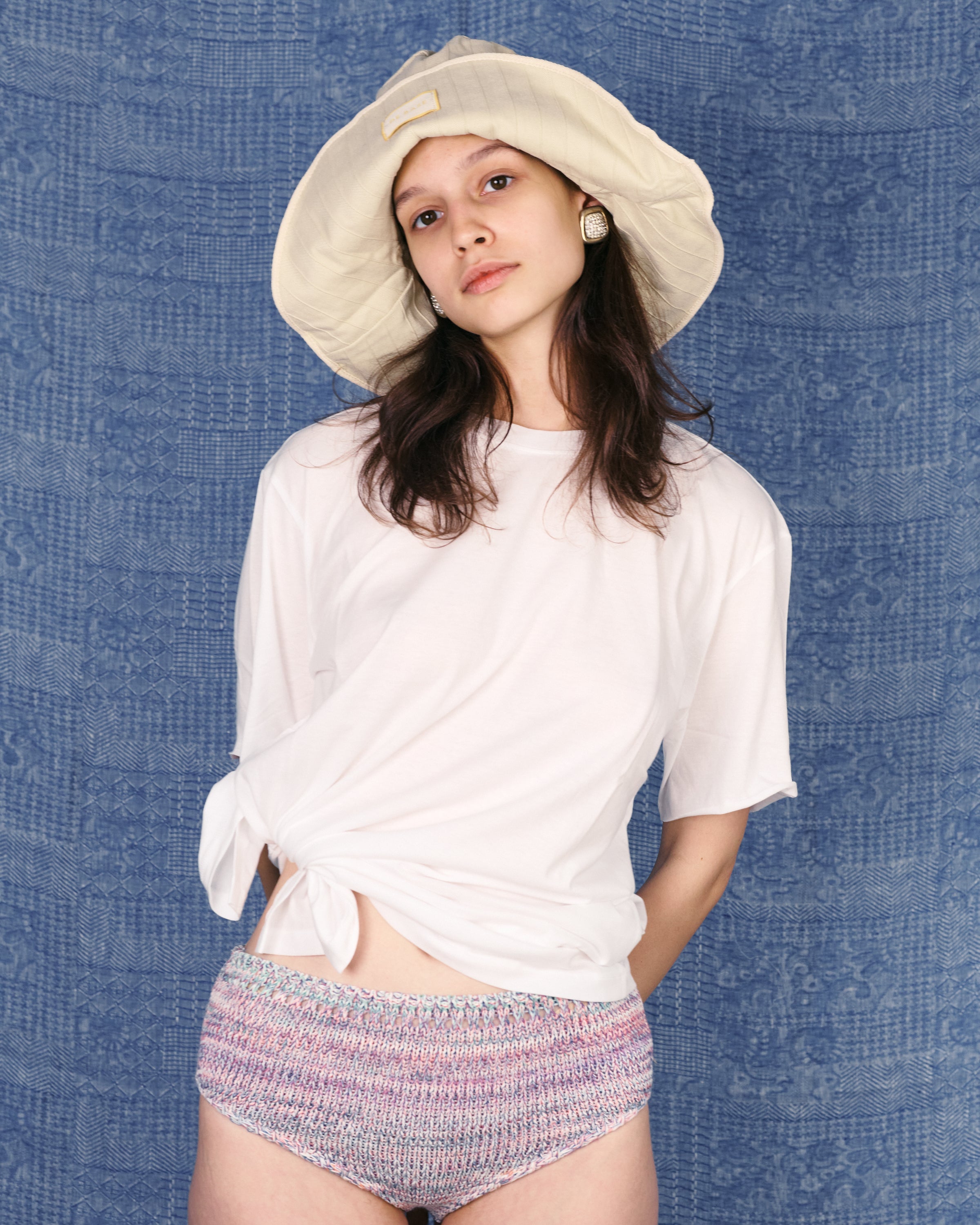 ANNIE TEE WHITE