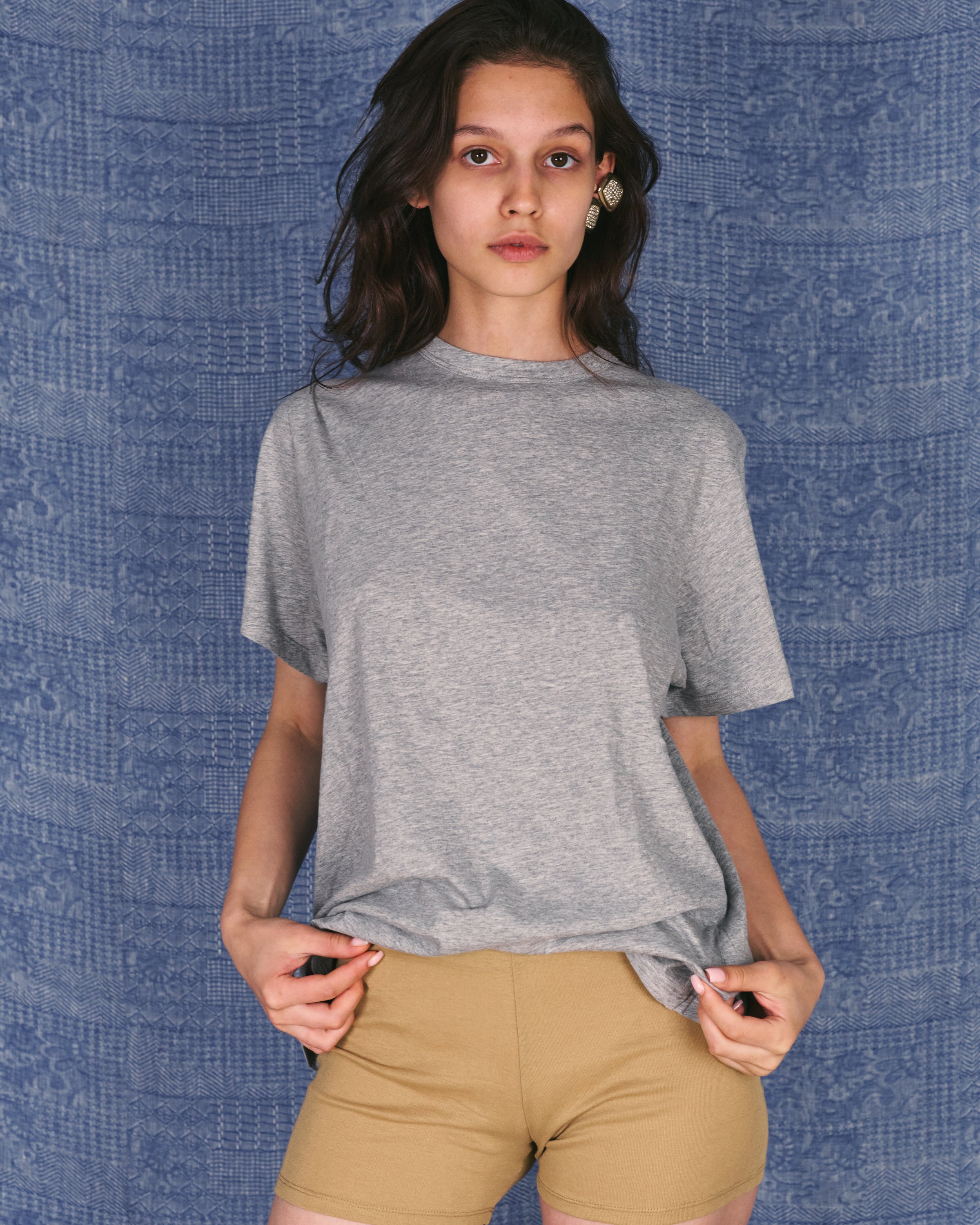BEN UNISEX TEE AMERICAN GREY