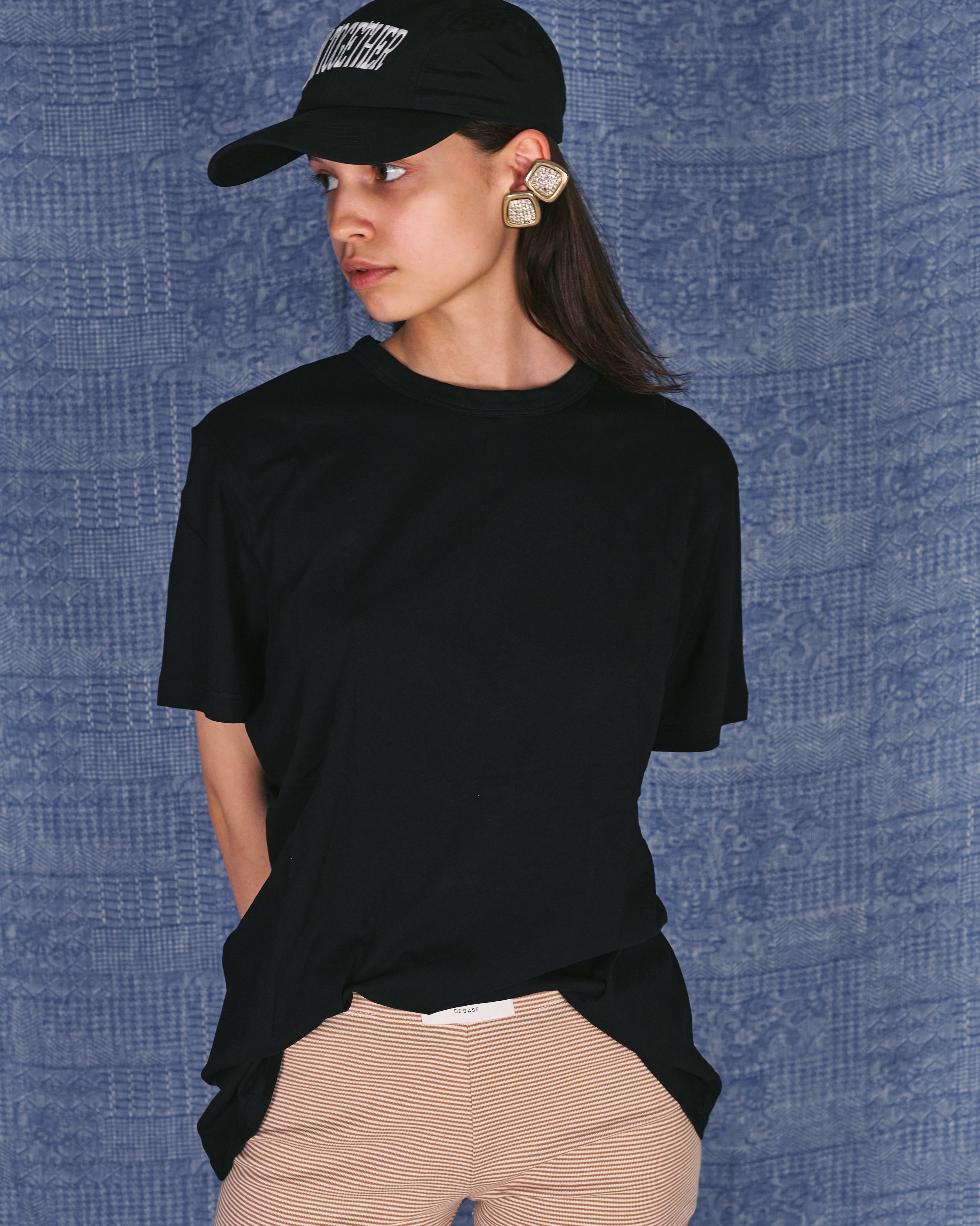 BEN UNISEX TEE BLACK