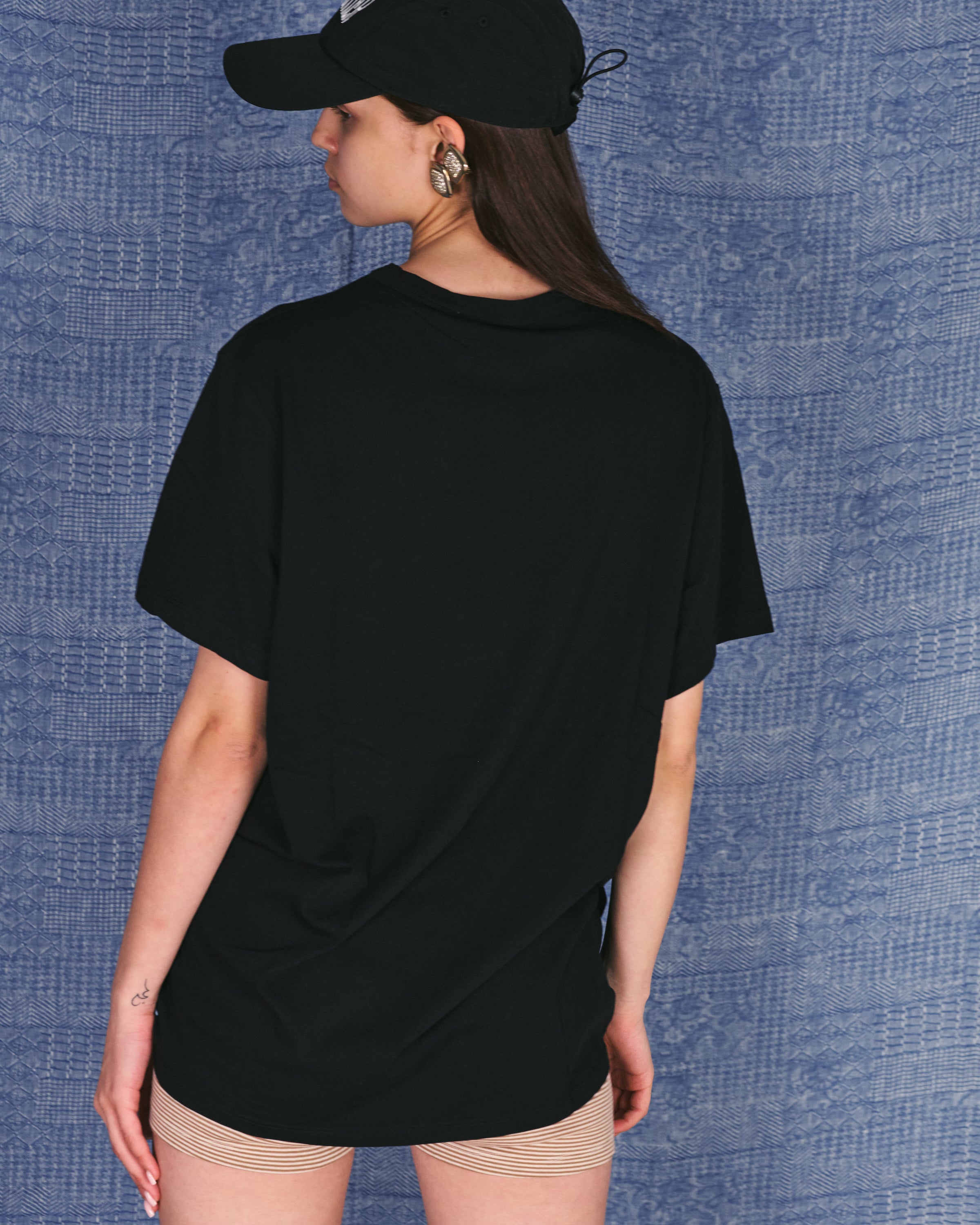 BEN UNISEX TEE BLACK