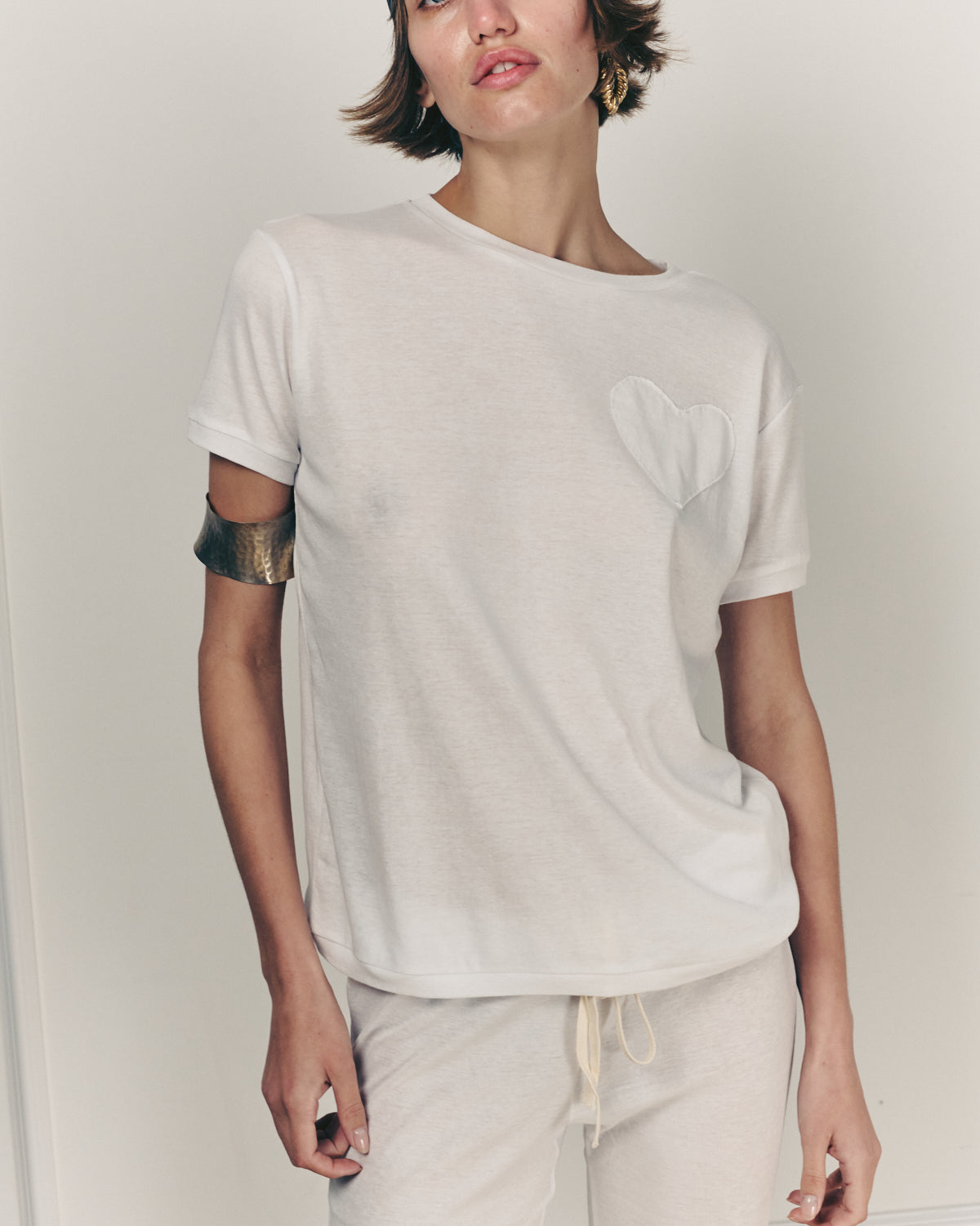 CHAMP WHITE HEART TEE