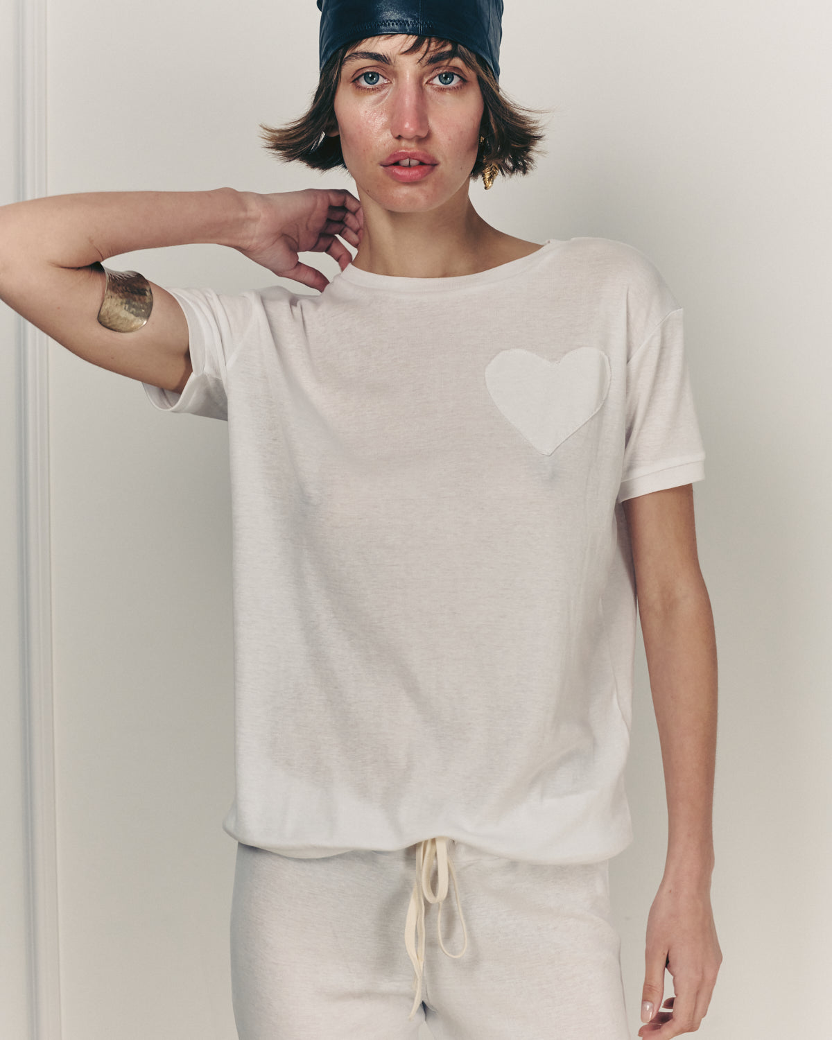 CHAMP WHITE HEART TEE