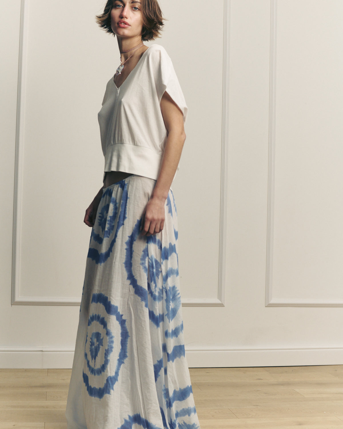 NONA TIE DYE WHITE WITH BLUE SKIRT
