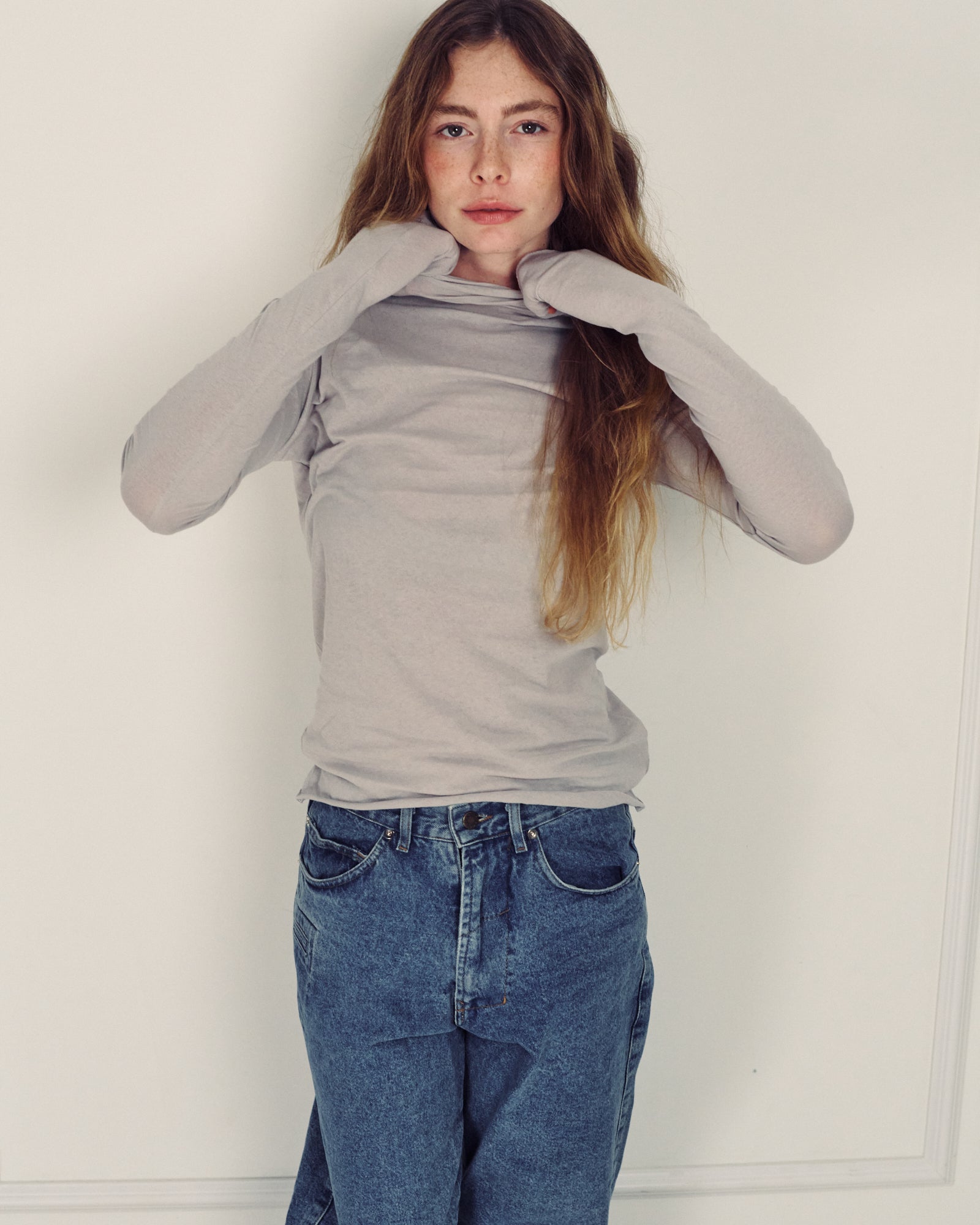 DENIS GREY TURTLENECK TOP