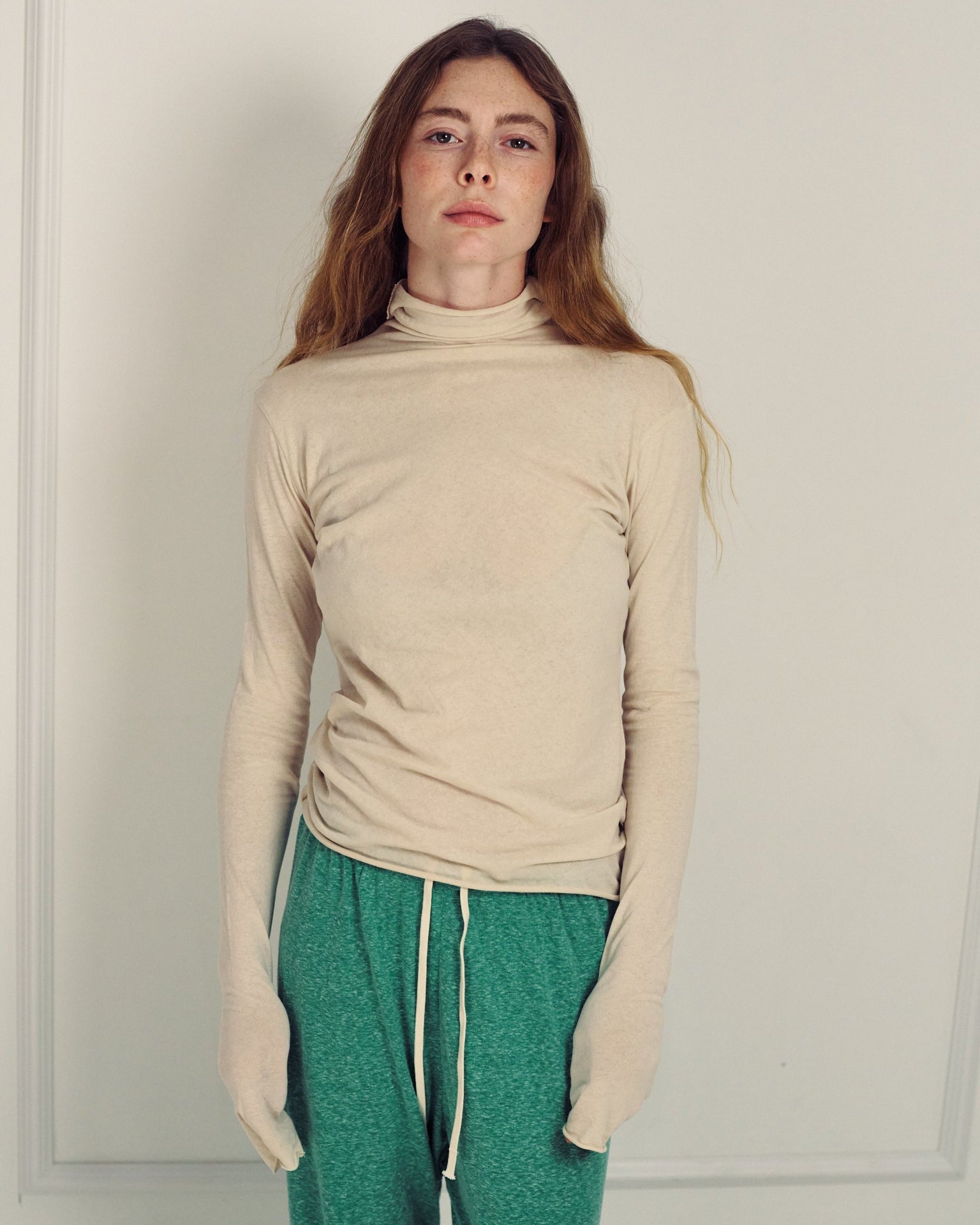 DENIS BUTTER TURTLENECK TOP