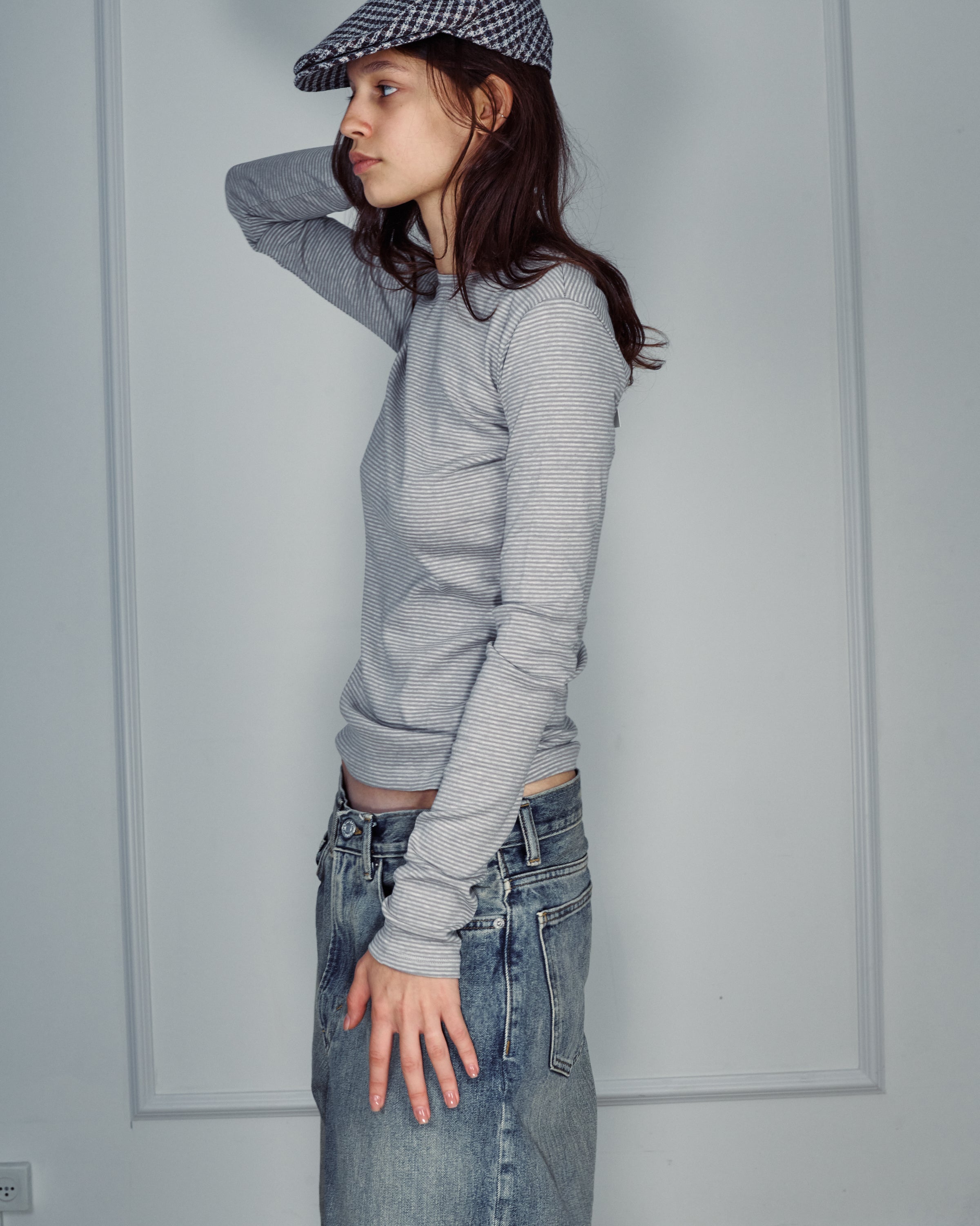 RICH GREY STRIPES TEE