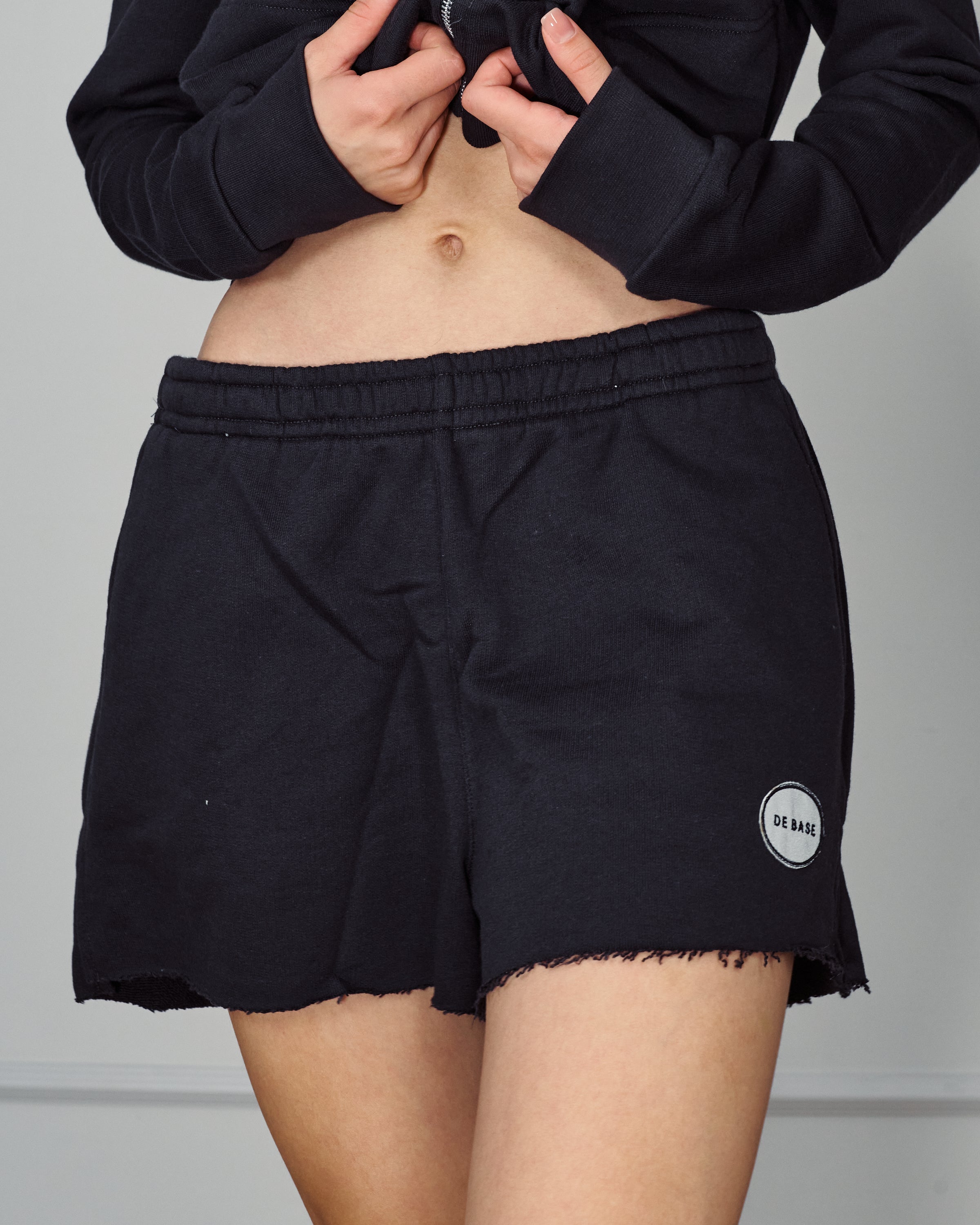 CARLOS EASY BLACK SHORTS