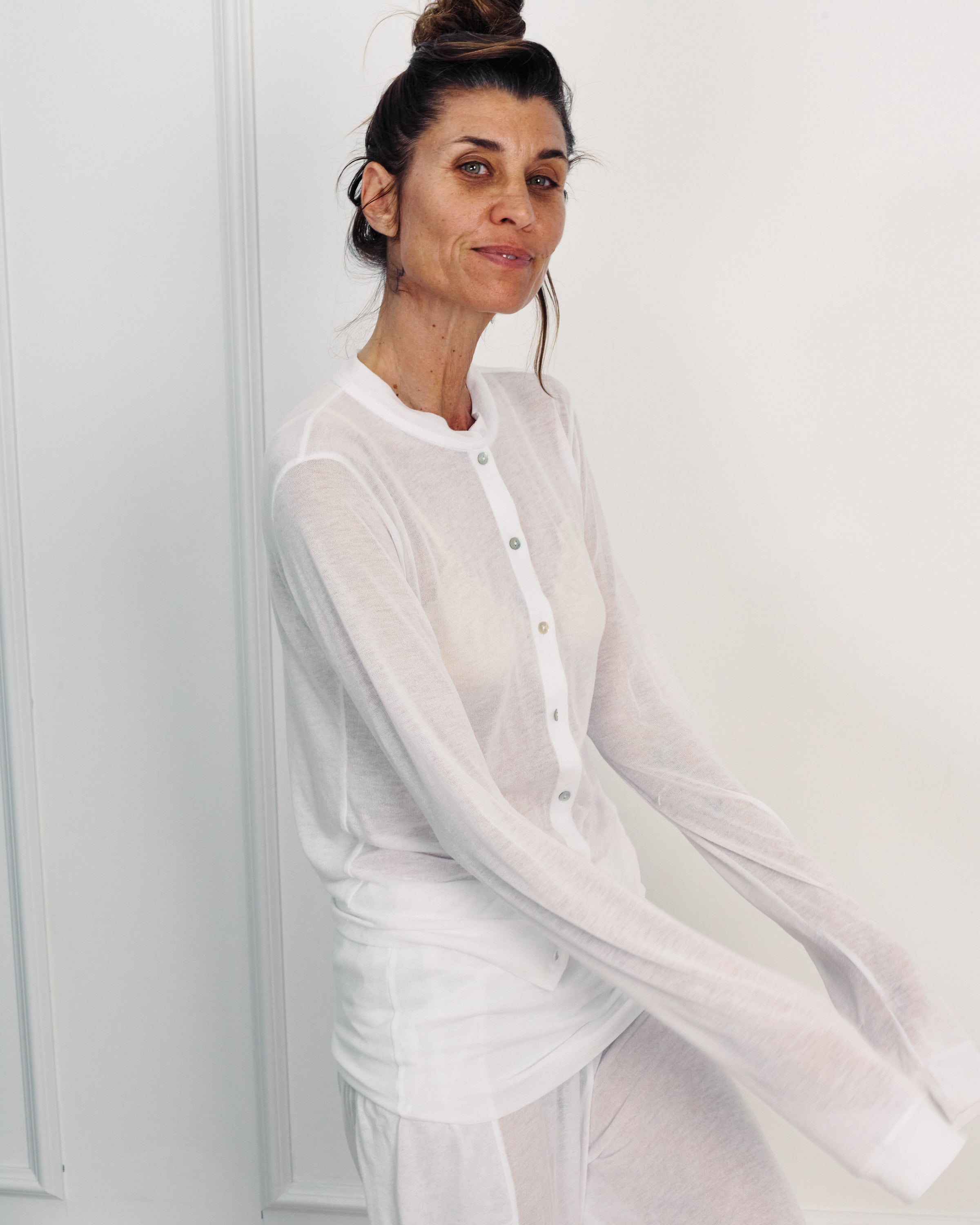 CLAIR WHITE CARDIGAN