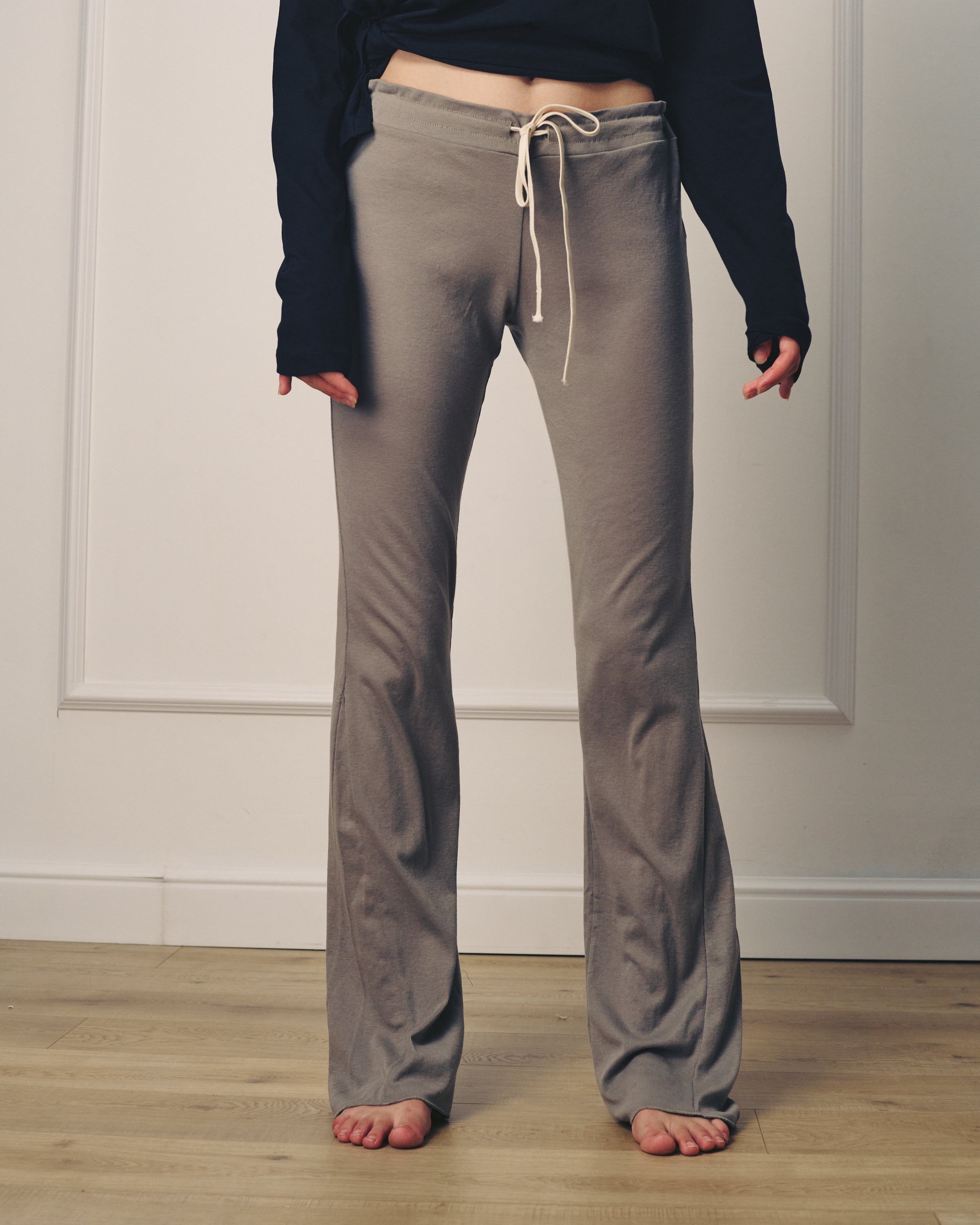 NINA CHELSEA GREY PANTS