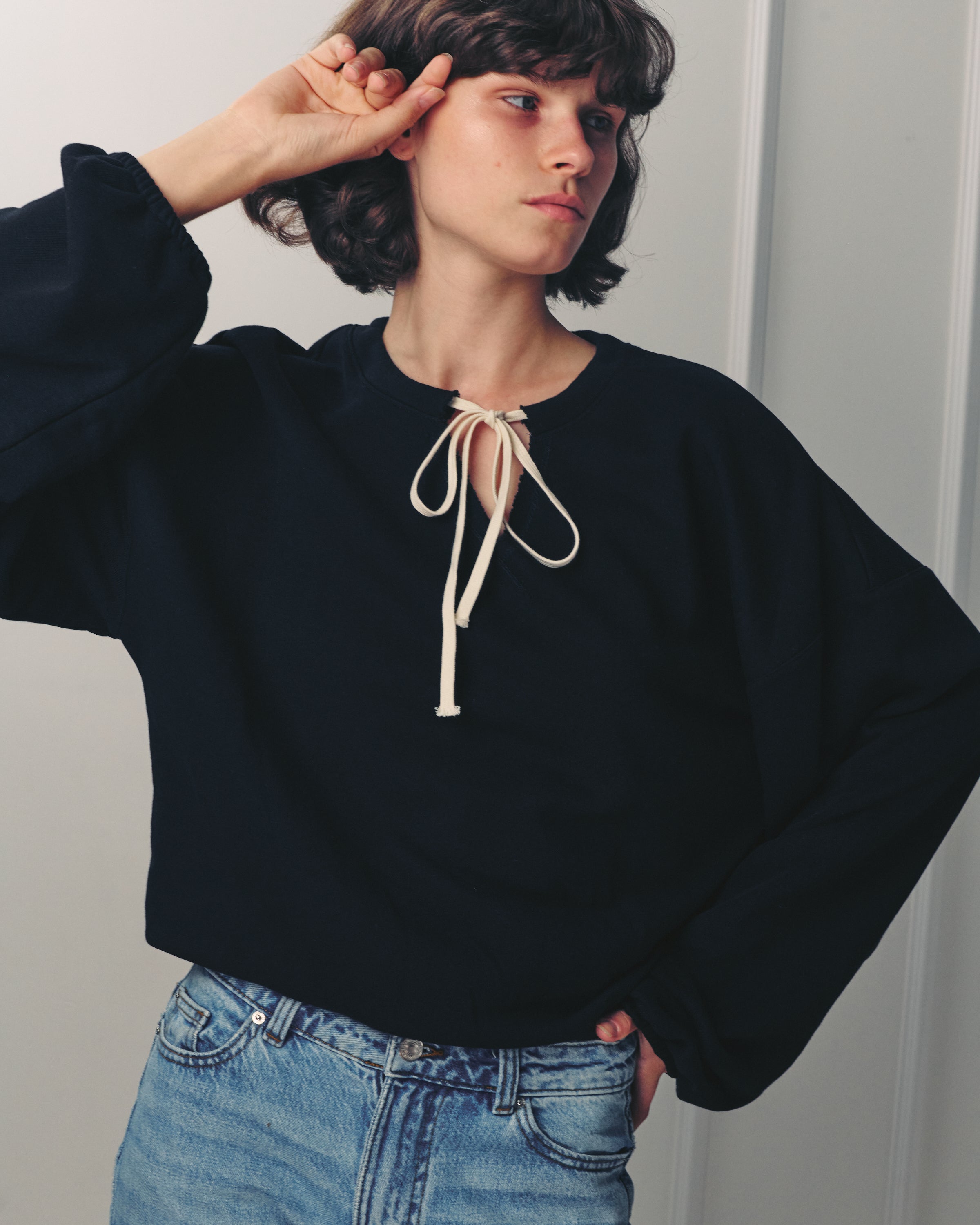 BROOCK EASY BLACK HOODIE