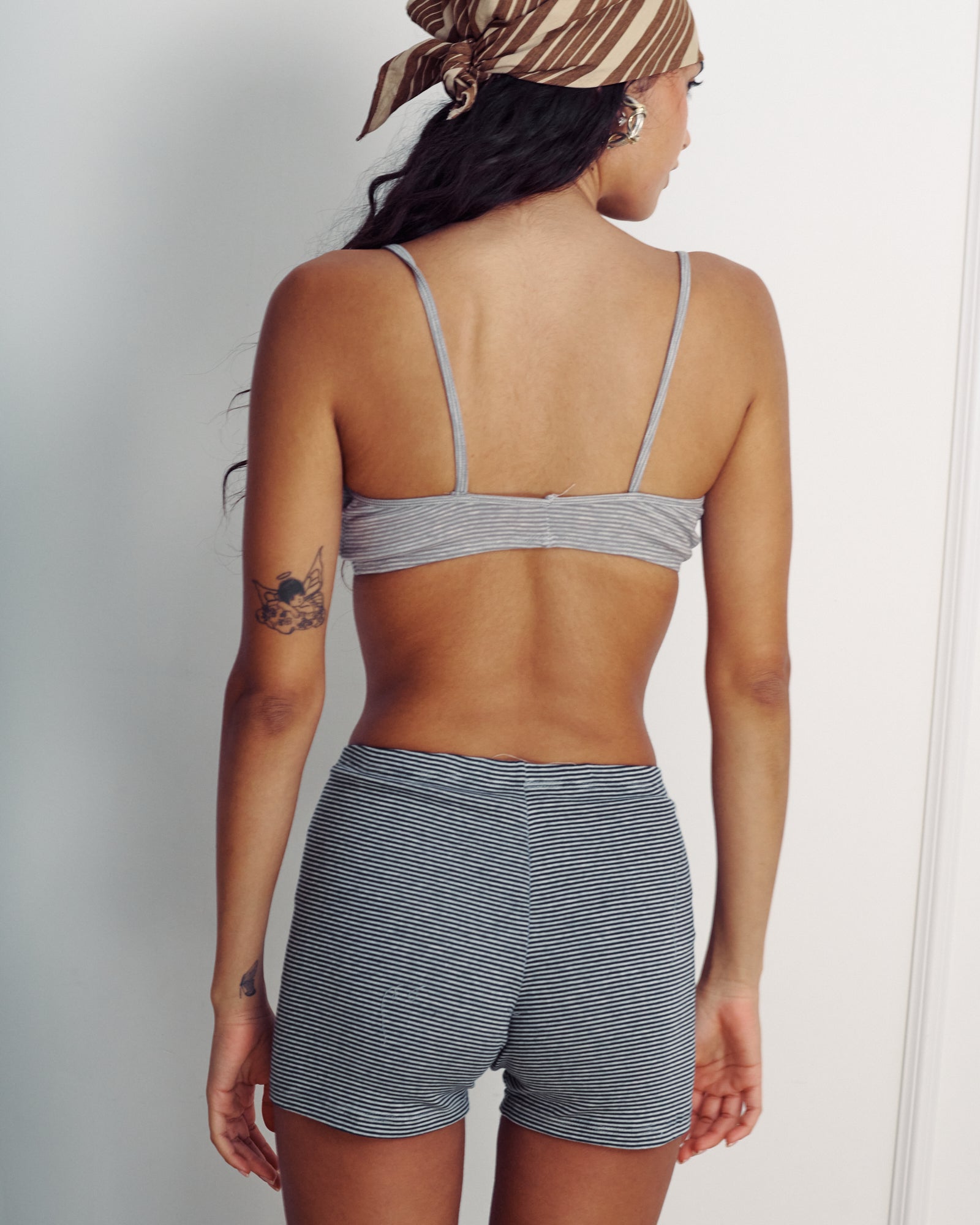 BOEY BLUE STRIPES SHORTS