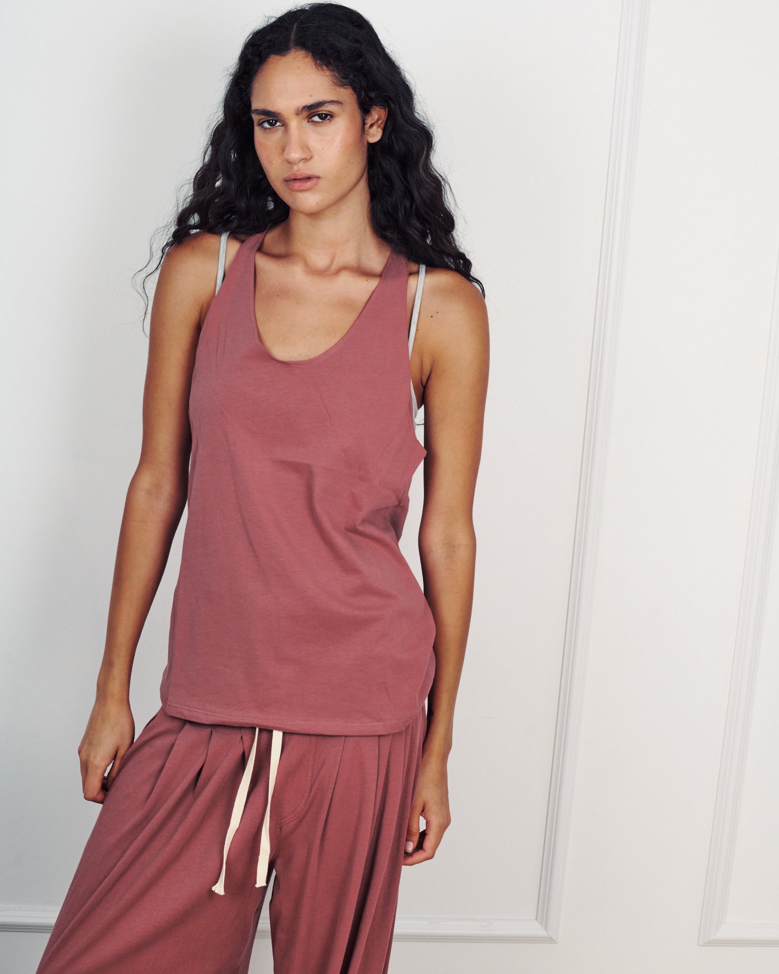ELENORE TANK DESERT RED