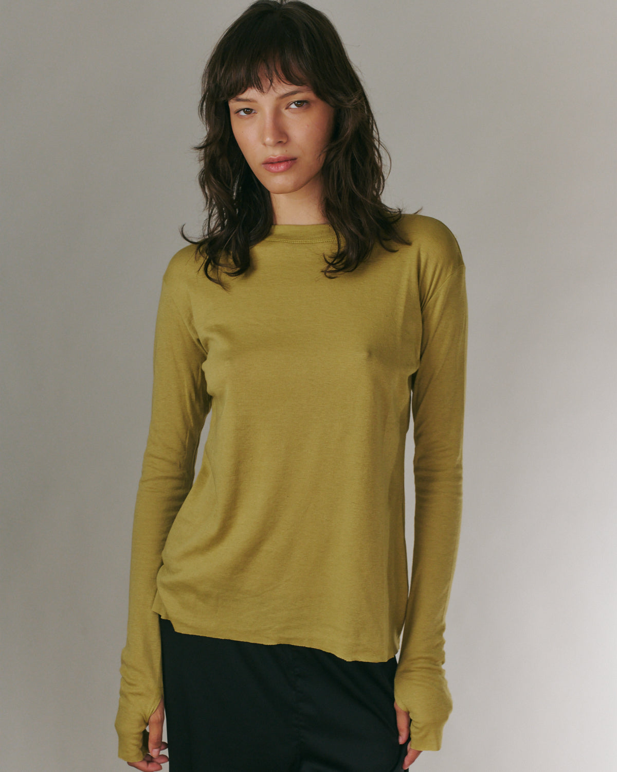 MILA TEE PALE OLIVE