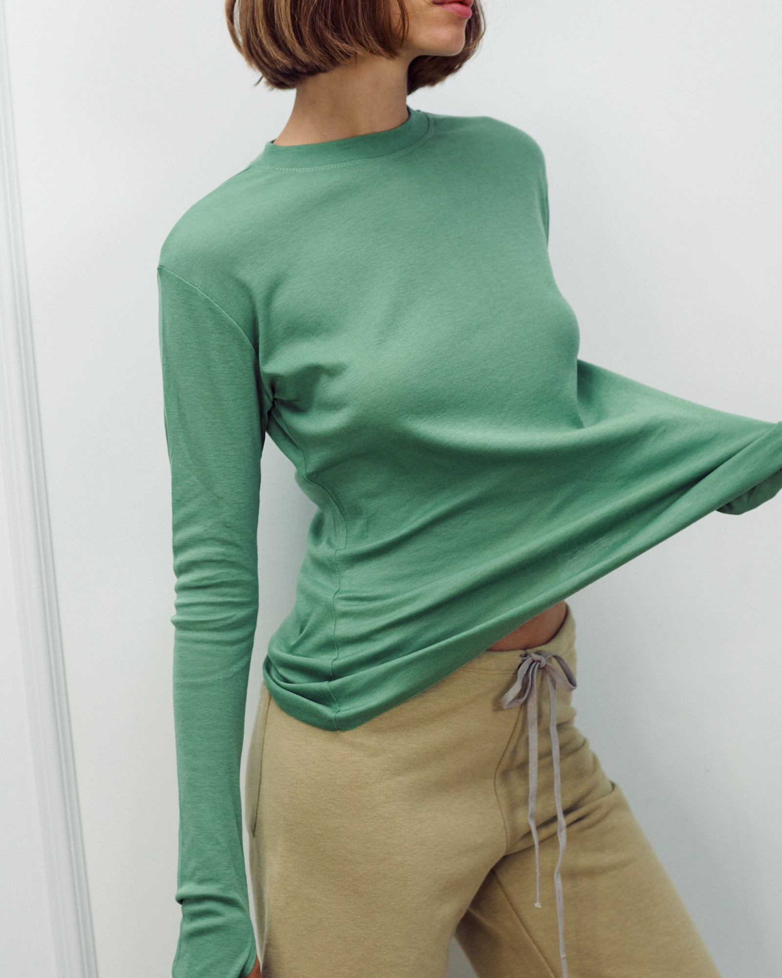 MILA TEE SMOKY GREEN
