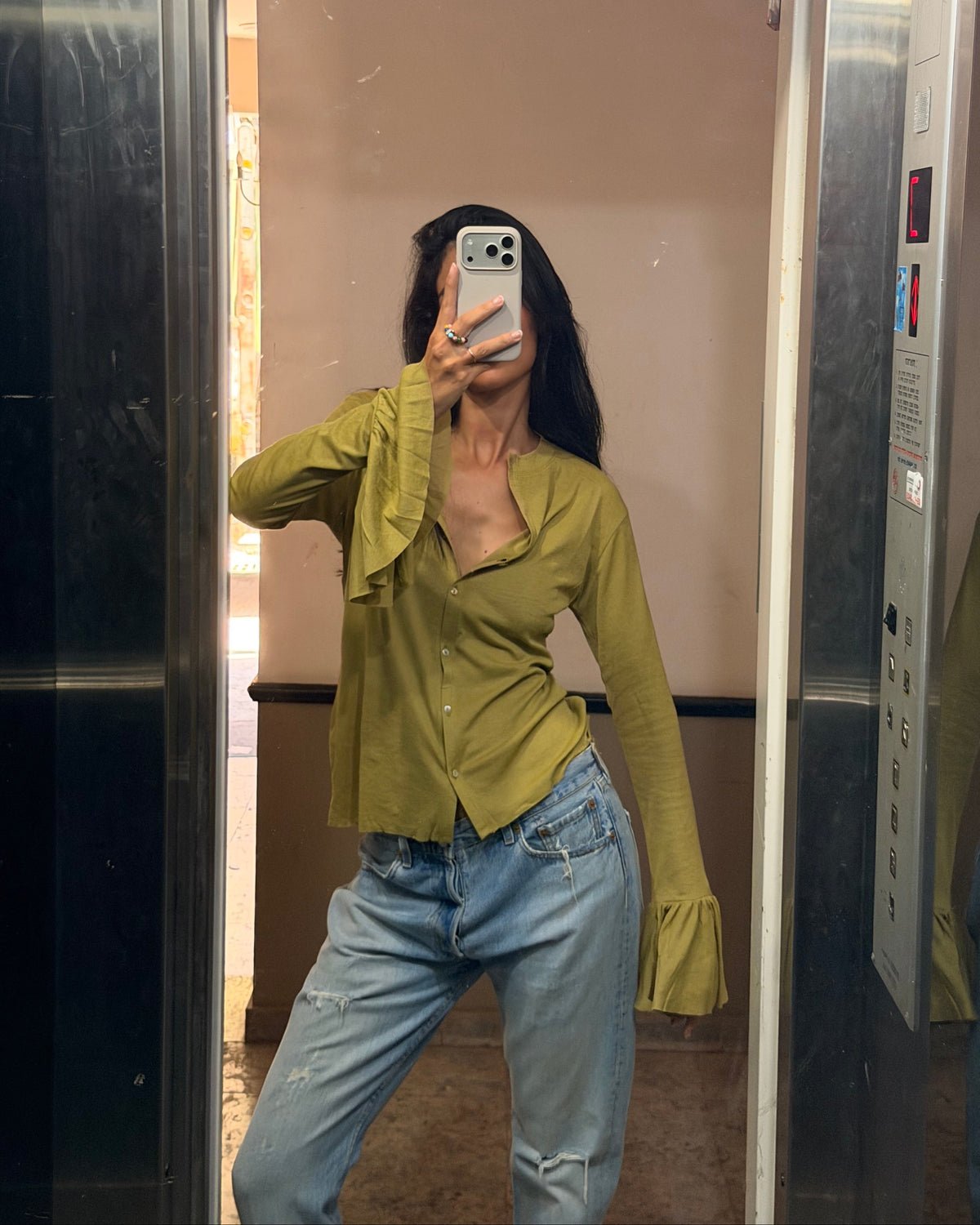 DIANA SHIRT PALE OLIVE