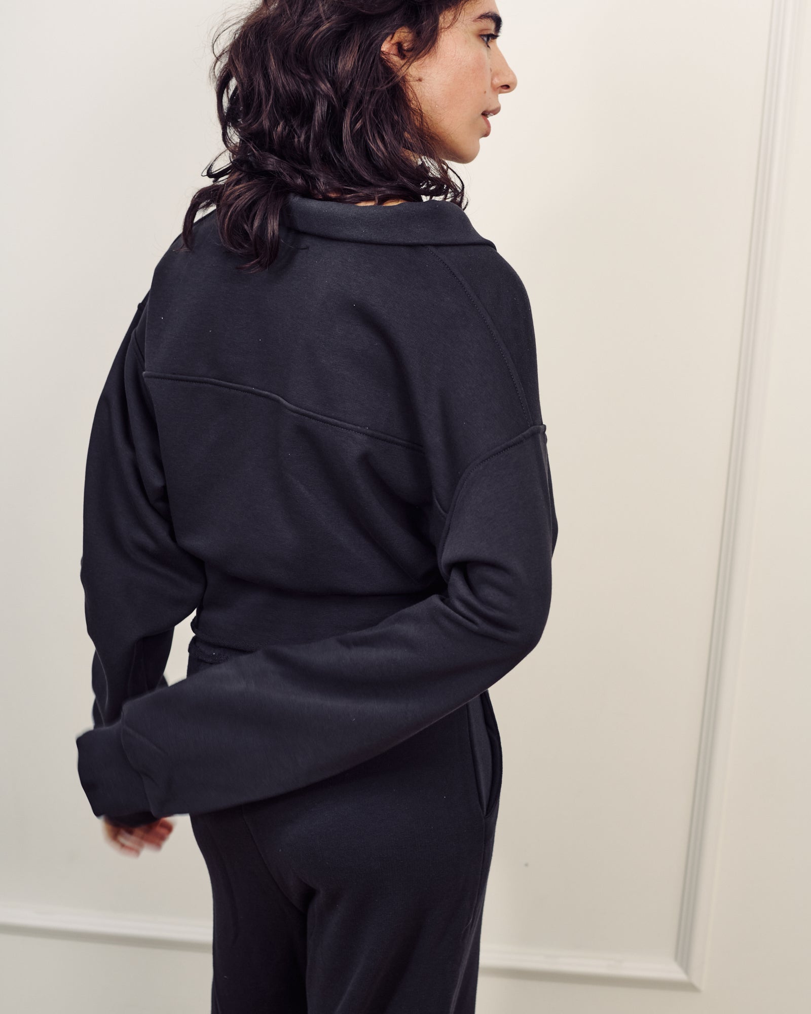 VIVIAN EASY BLACK JACKET