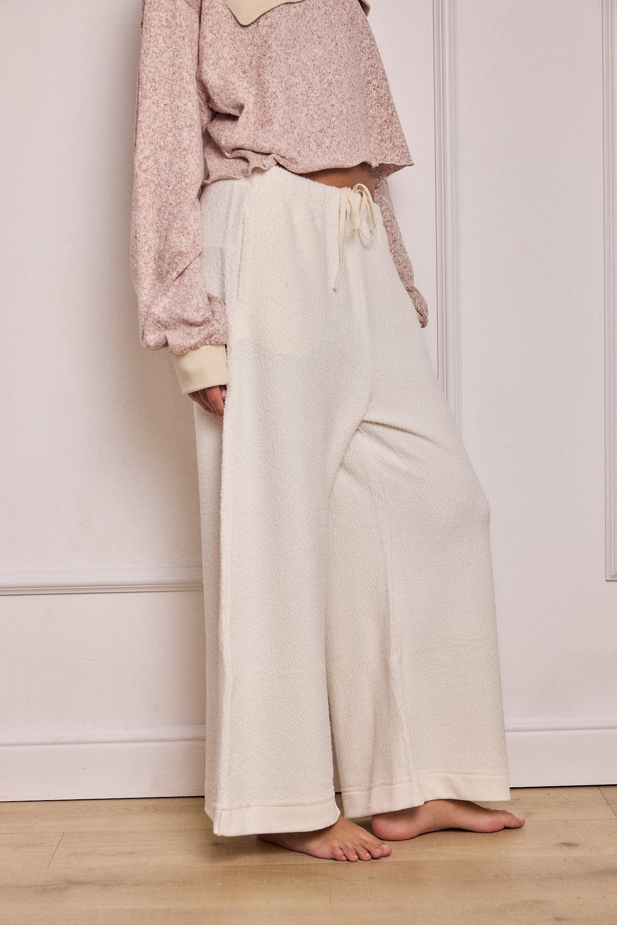 ARTHUR WIDE-LEG LIGHTWEIGHT PANTS CREAM