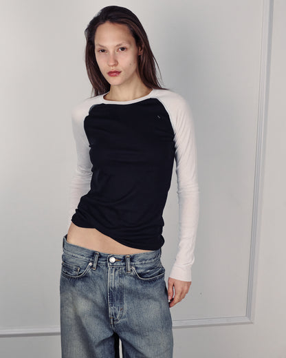 LIONA BLACK &amp; WHITE TEE