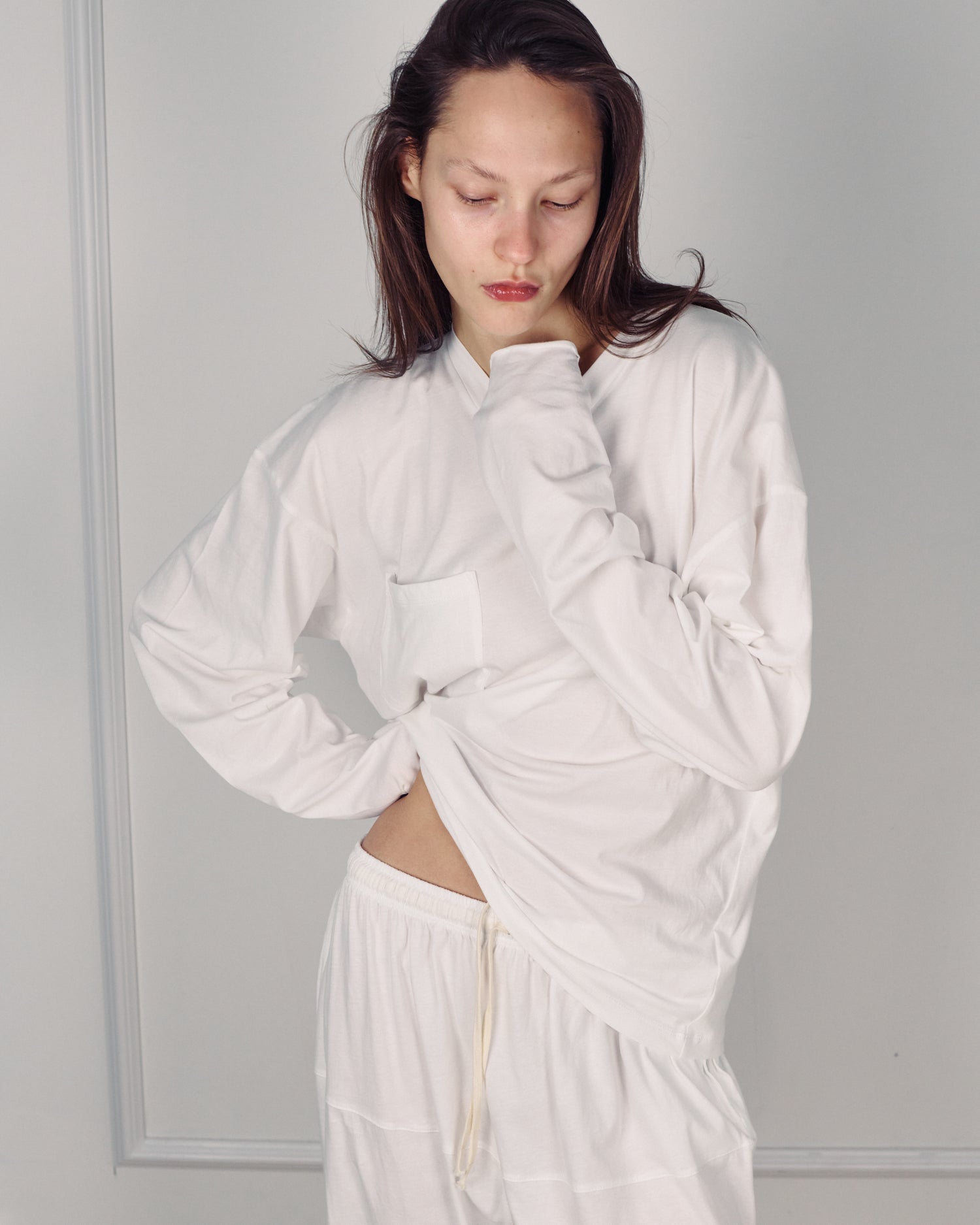 ALICE WHITE LONG SLEEVES