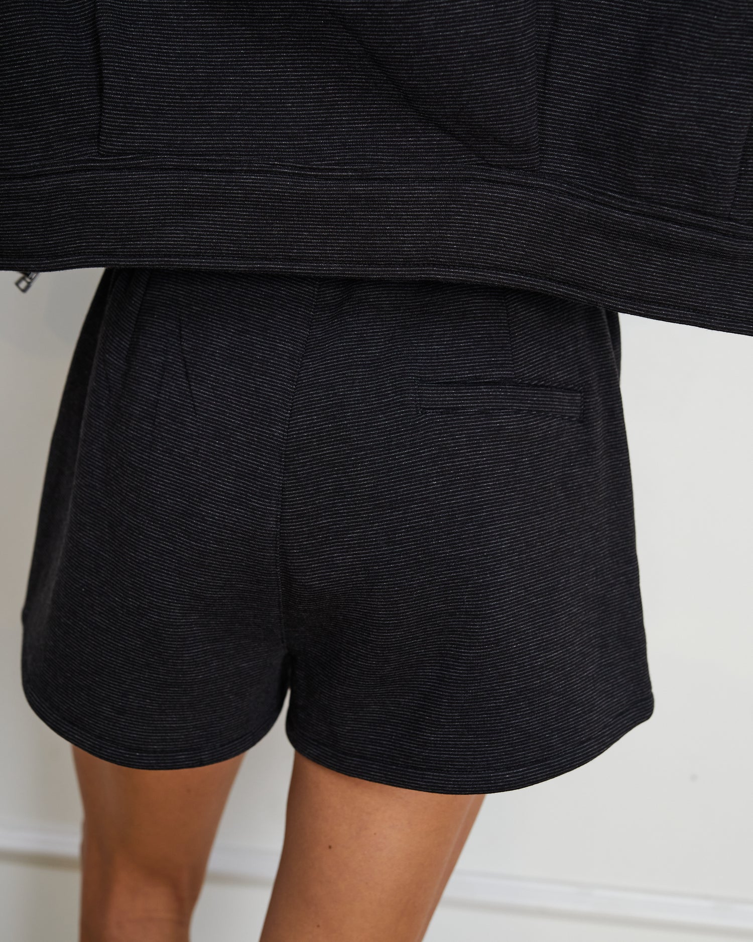 LOTTA BLACK STRIPES PANTS