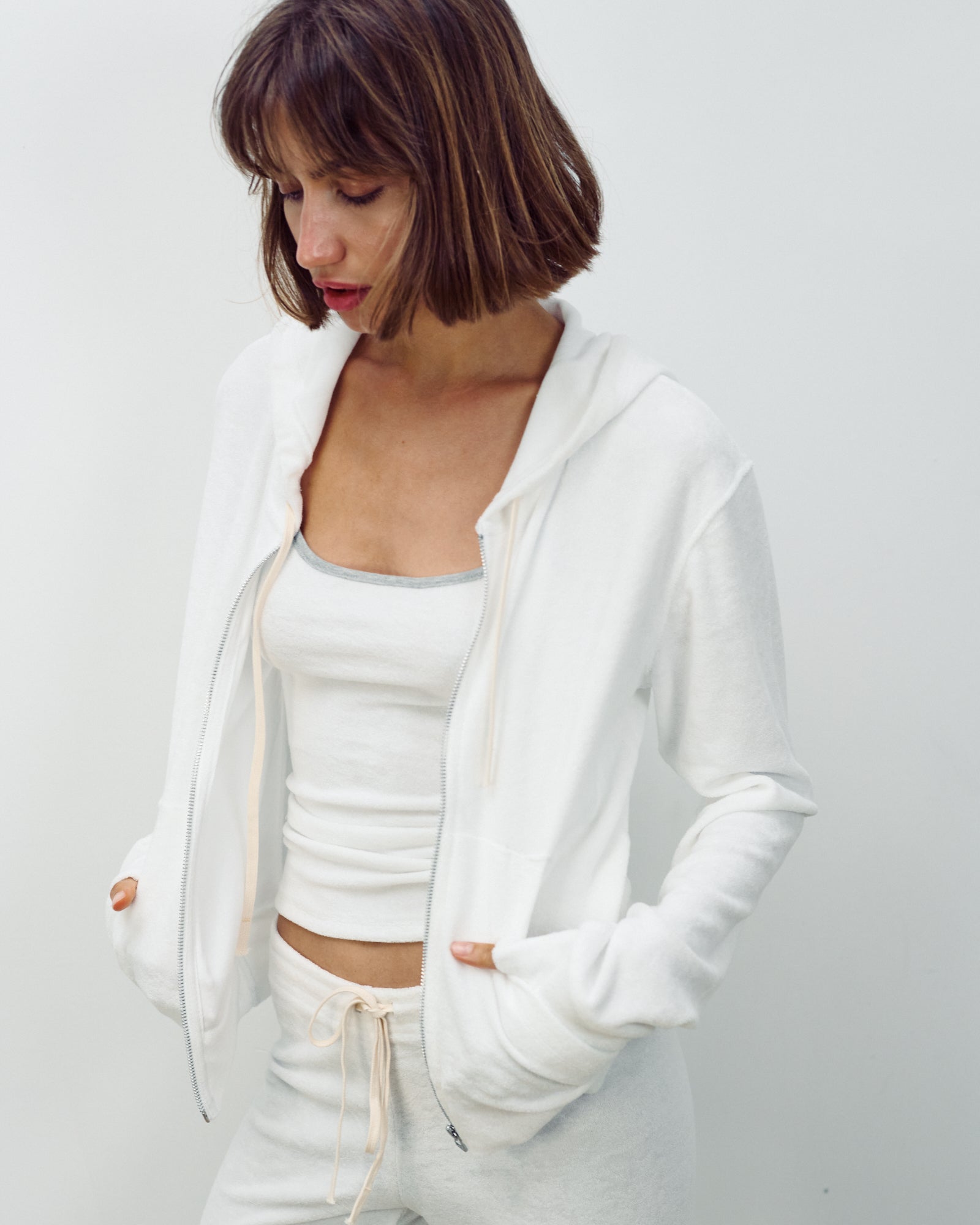 DANIEL ZIP UP WHITE