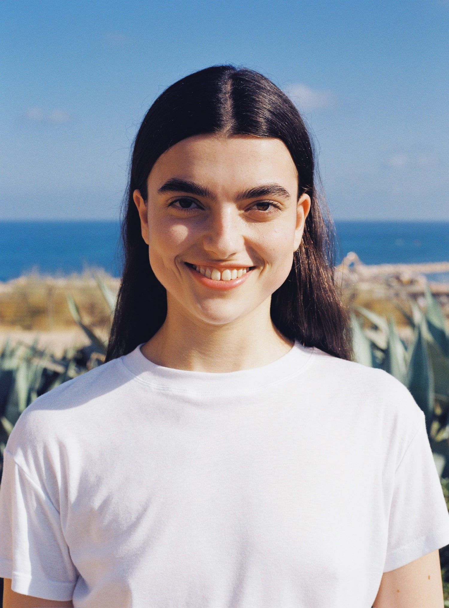JULIE TEE WHITE
