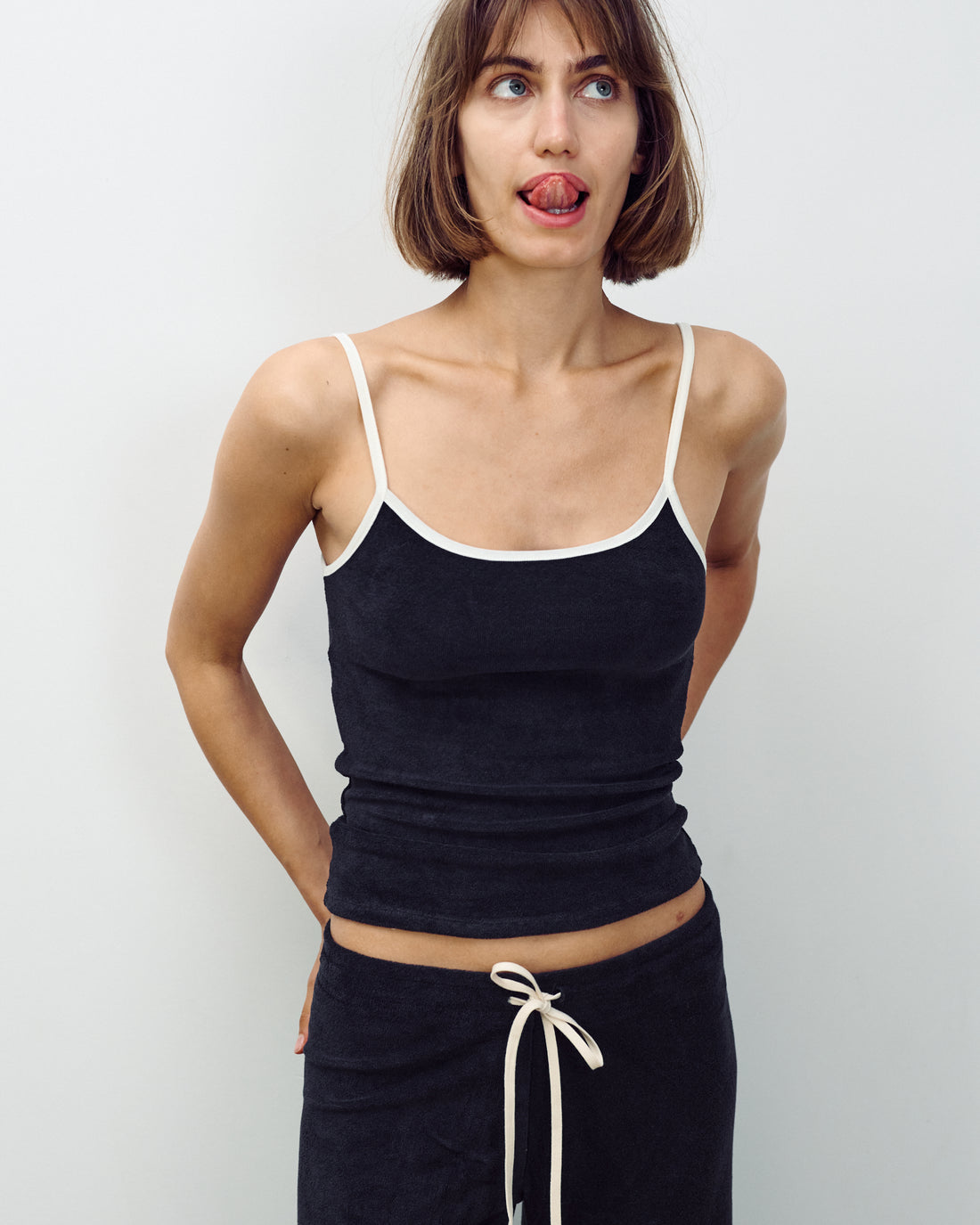 TOMER TANK EASY BLACK