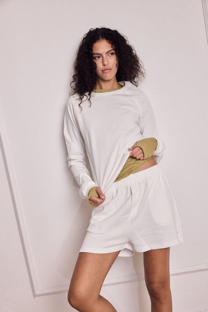 LEO SHORT WHITE