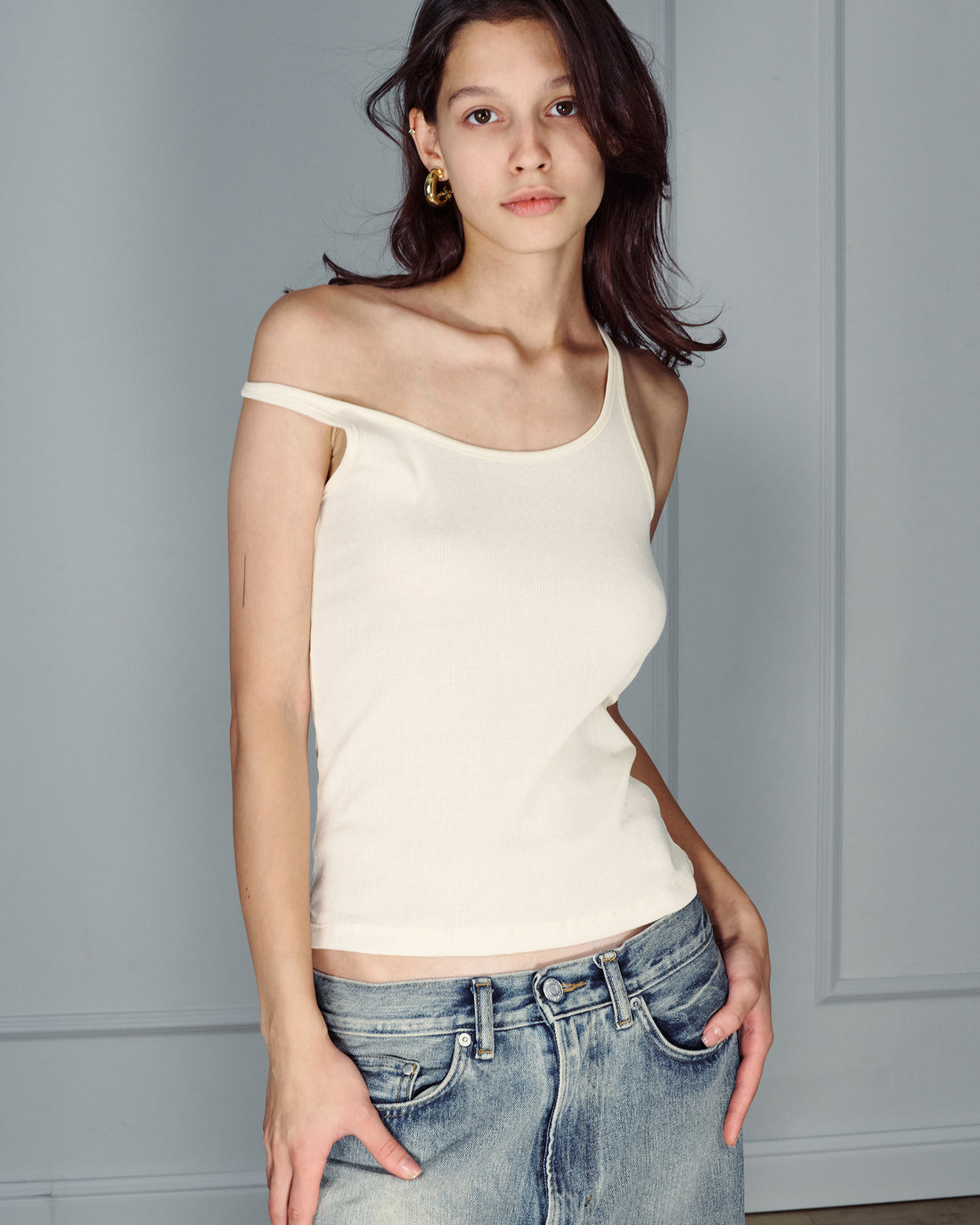 LIRI TANK BUTTER