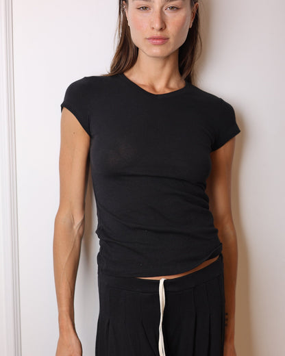 DOLLY TSHIRT BLACK