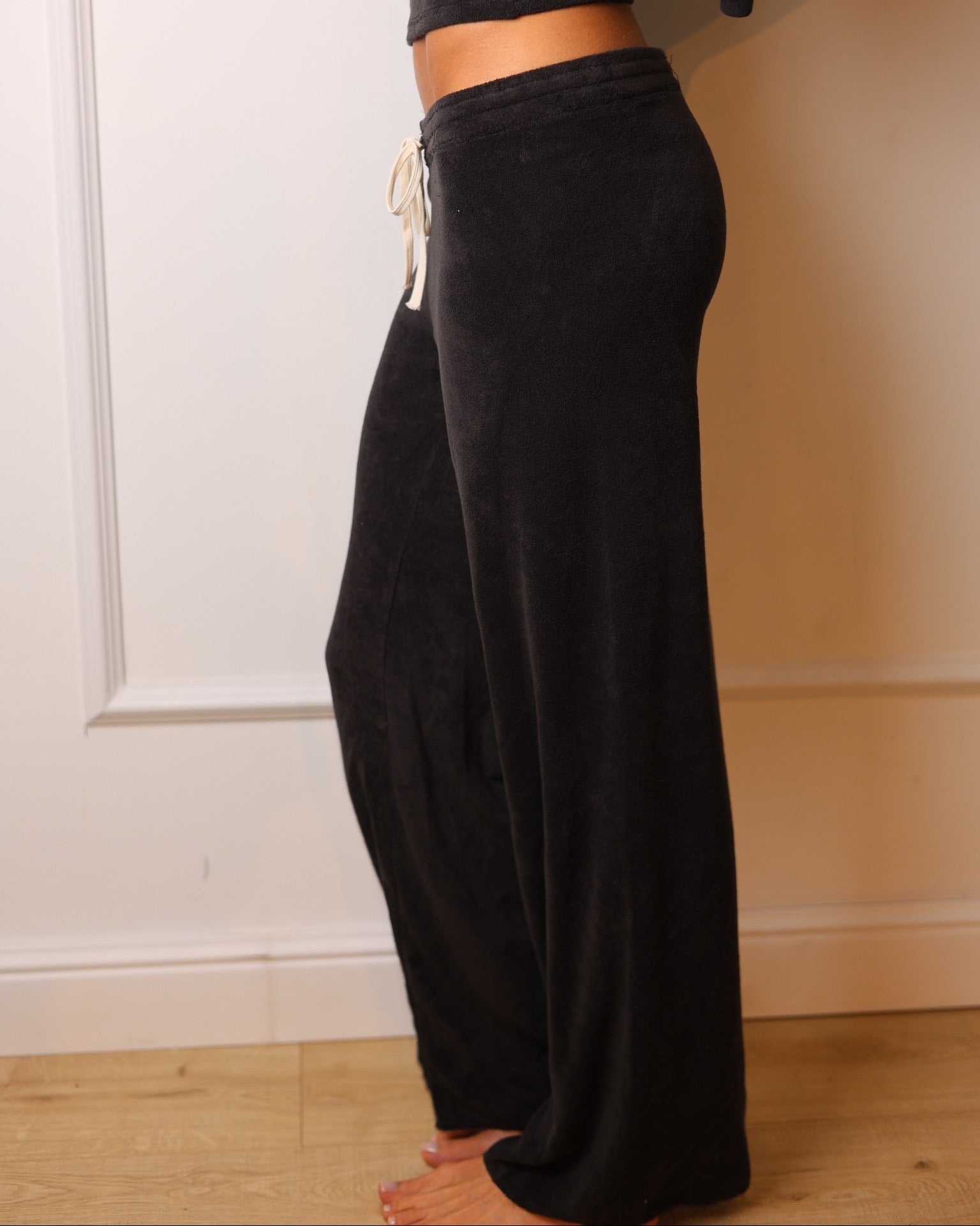 LEA PANTS EASY BLACK
