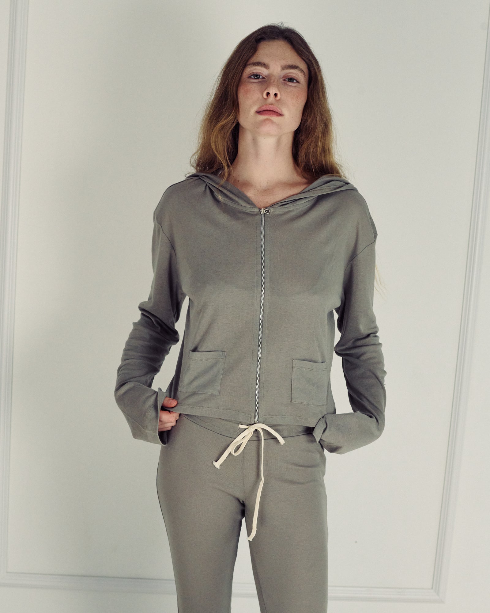 AUDREY CHELSEA GREY CARDIGAN